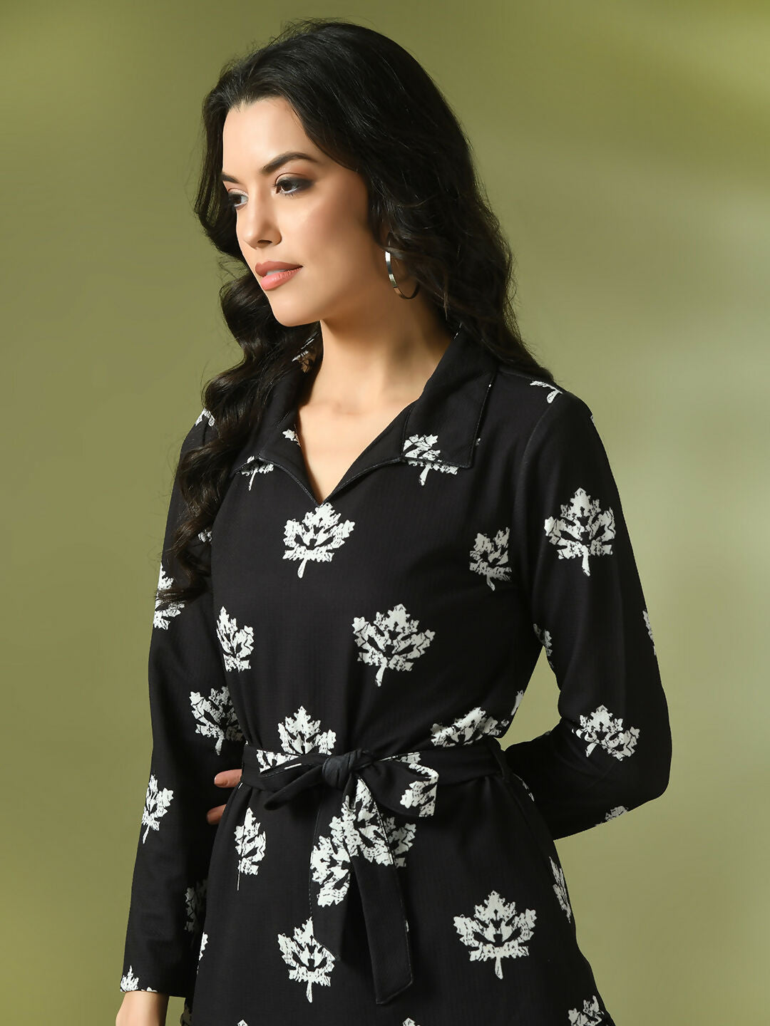 Myshka Women's Black Printed Polo Collar Party Top With Trousers Co-ord set - Distacart