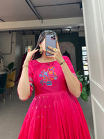 Thumbnail for Lorenvalley Pink Jacquard Silk Paithani Woven Design Gown - Distacart