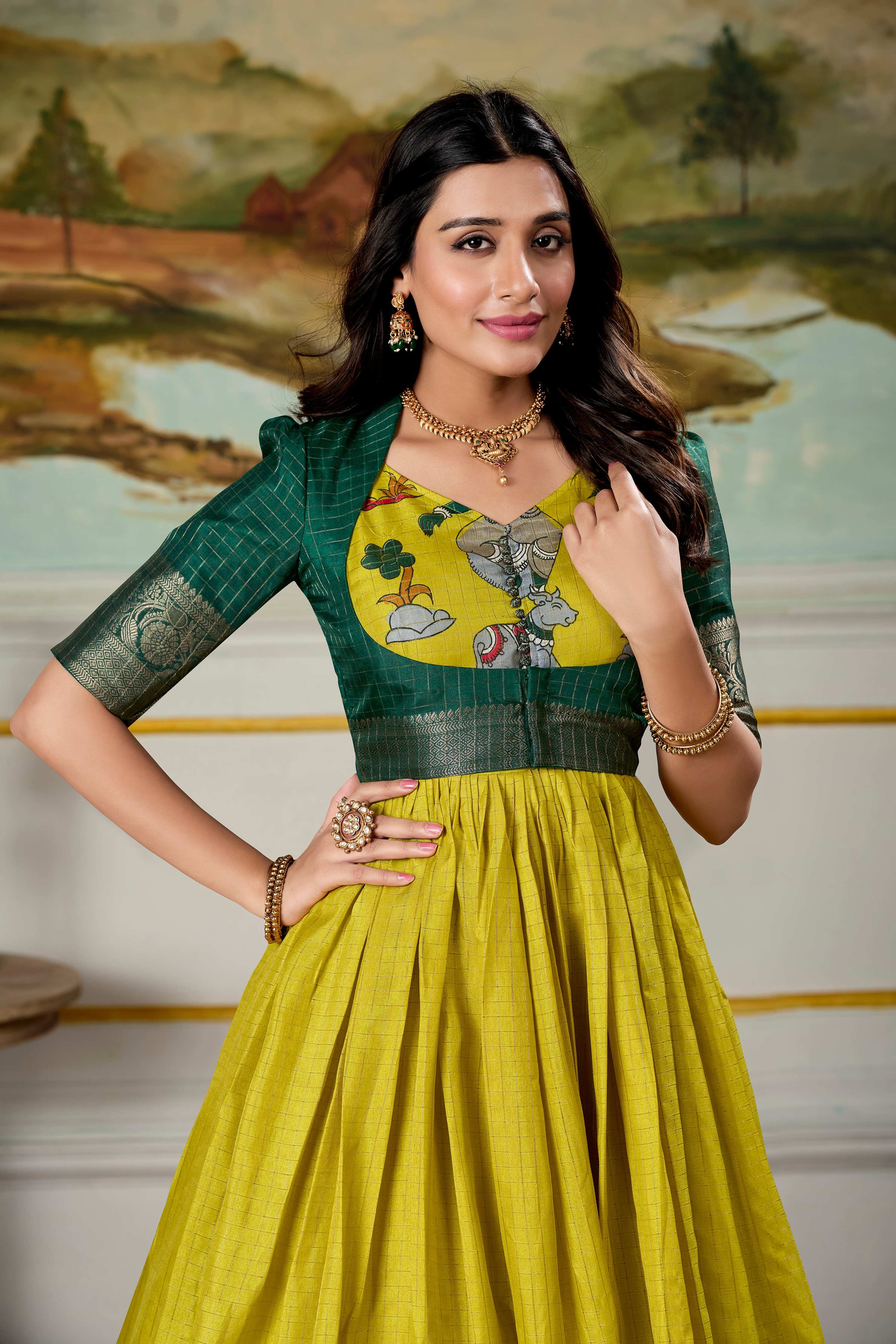 Lorenvalley Fashion Parrot and Green Dola Silk Kalamkari Print With Zari Weaving Broder Gown with Koti