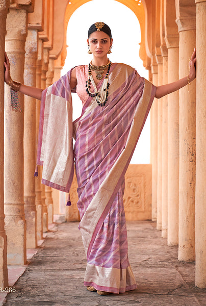 Monjolika Fashion Viscose Lilac Foil Print Contemporary Saree