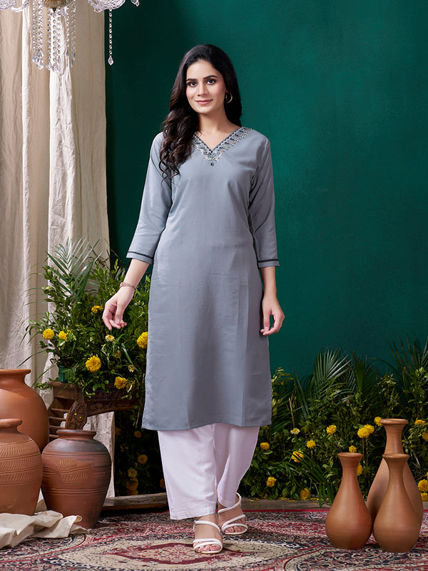 Monjolika Fashion Grey Maaza Cotton Hand Work With Pocket Casual Kurti