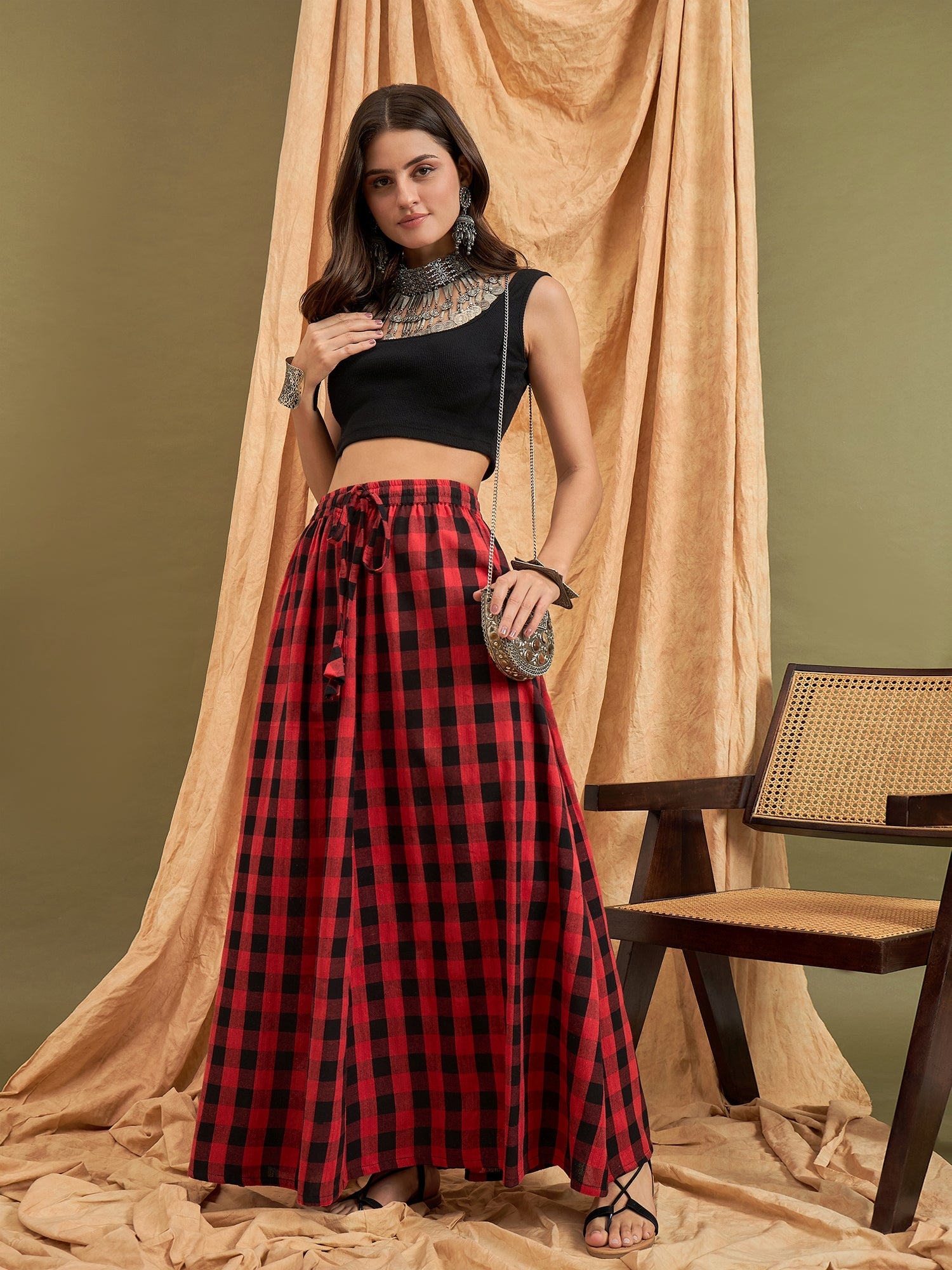 InWeave Black Red Check Skirt - Distacart