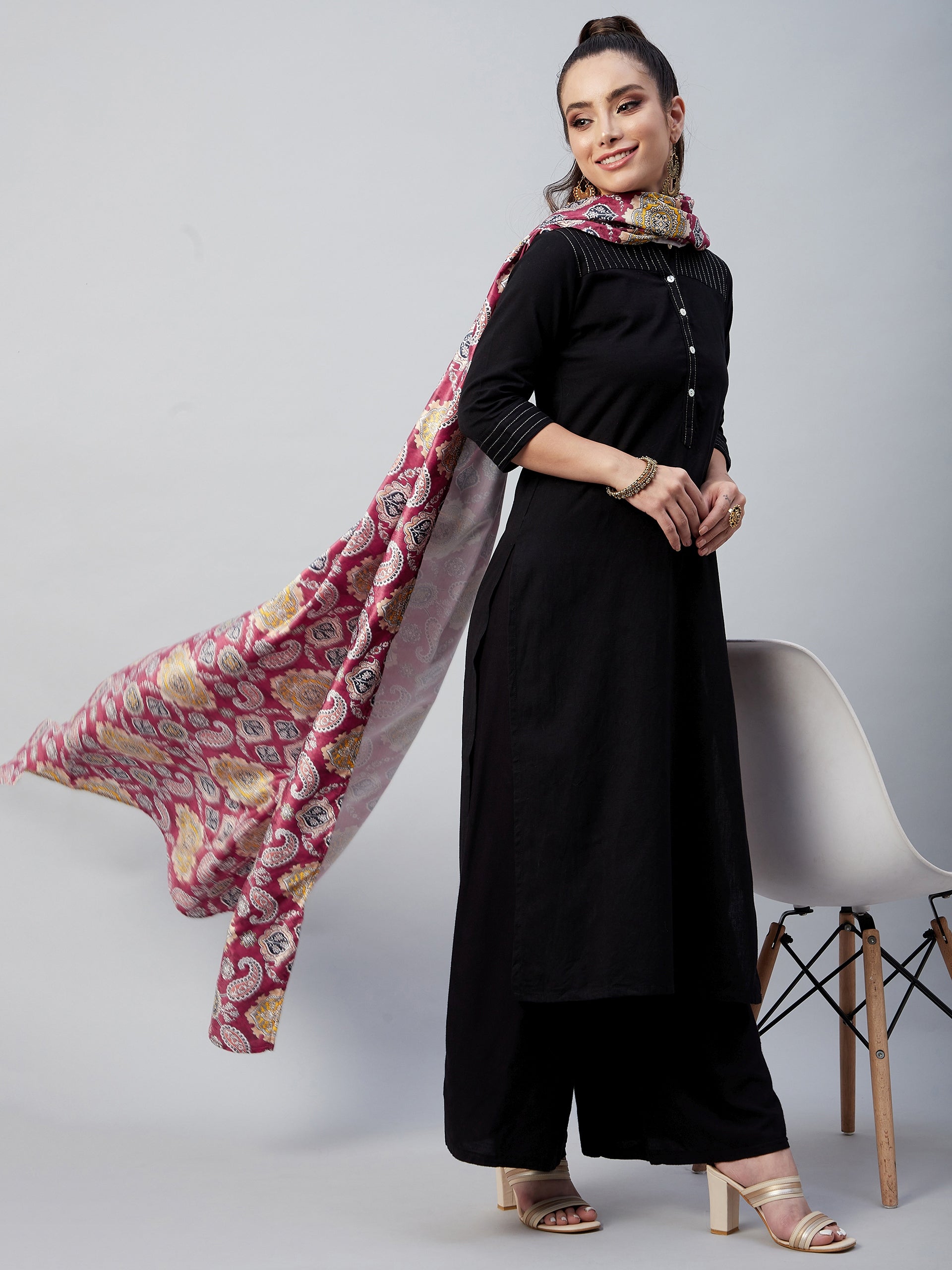 InWeave Red Printed Velvet Shawl - Distacart