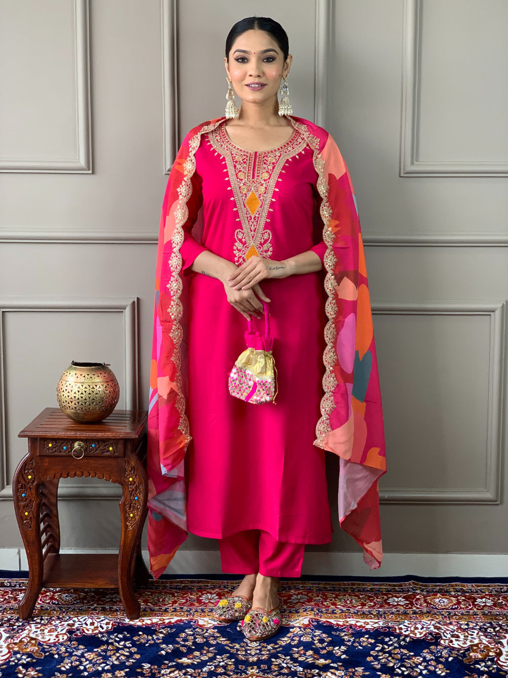 Lyush Women's Round Neck Work Viscose Silk Fabric Kurta Pant With Dupatta Set - Red