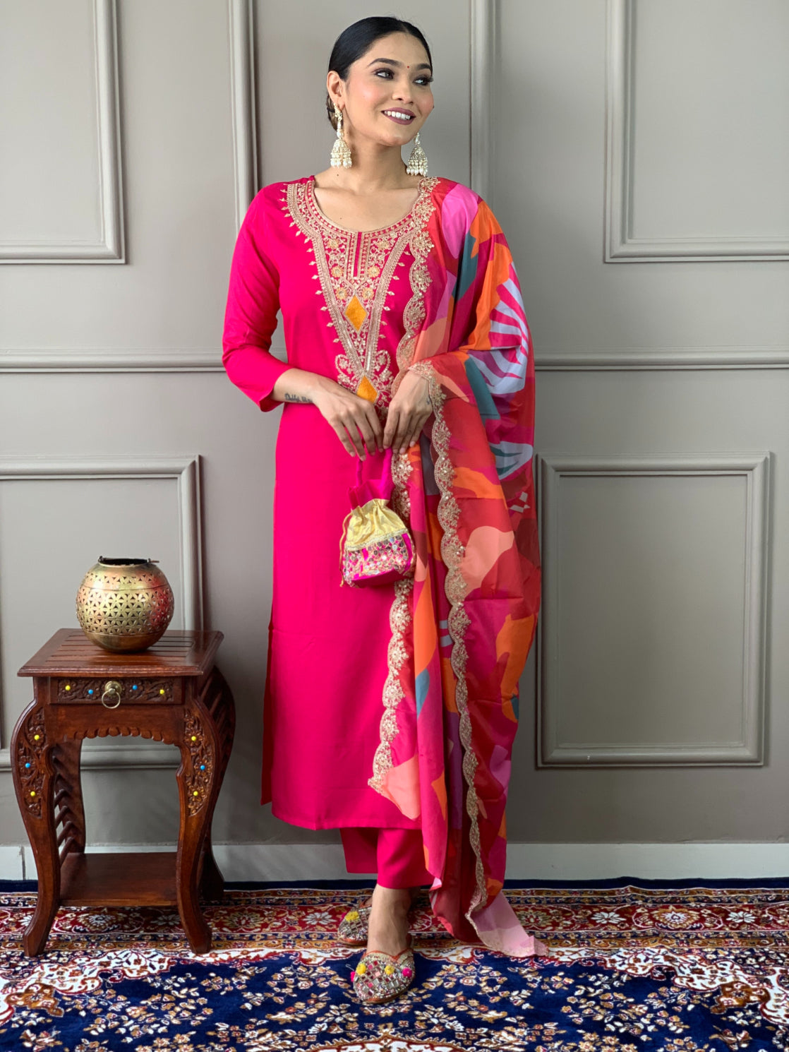 Lyush Women's Round Neck Work Viscose Silk Fabric Kurta Pant With Dupatta Set - Red