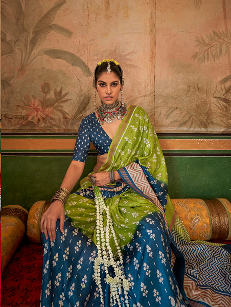 Monjolika Fashion Green & Navy Blue Mercerized Sigma Silk Saree with Aqua Finish