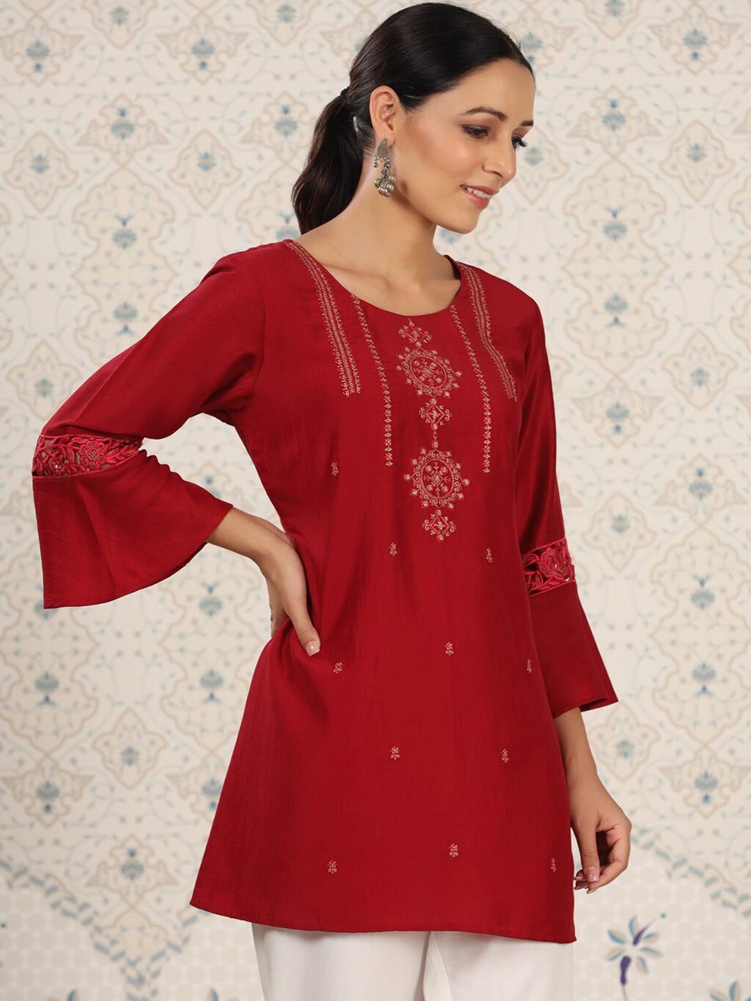 Ode by House of Pataudi Red Ethnic Motifs Embroidered Bell Sleeves Kurta - Distacart