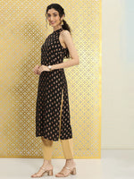 Thumbnail for Ode by House of Pataudi Women Black Floral Printed Halter Neck Pure Cotton Rozana Kurta - Distacart