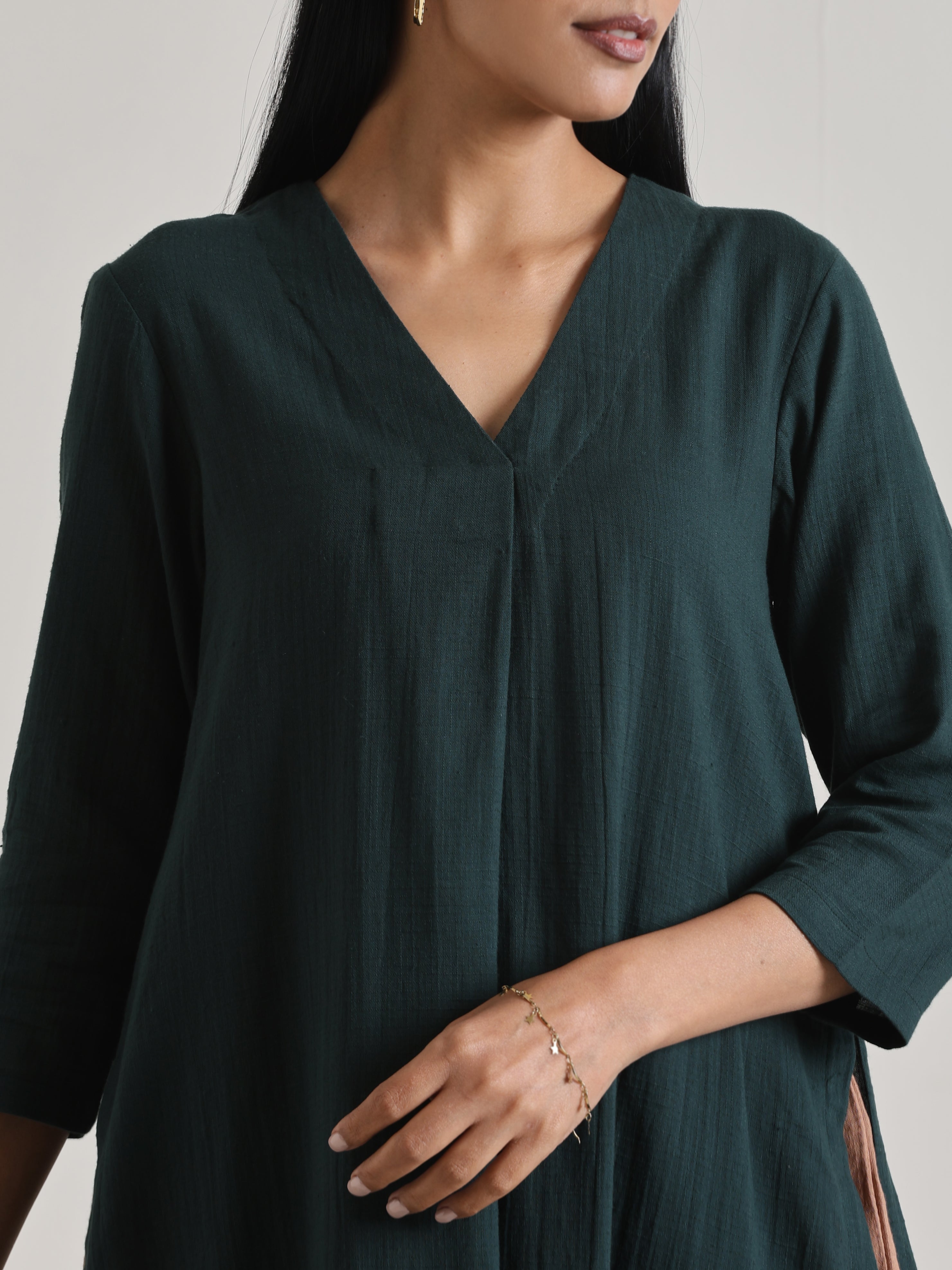 trueBrowns Dark Green Kurta Pant Set - Distacart