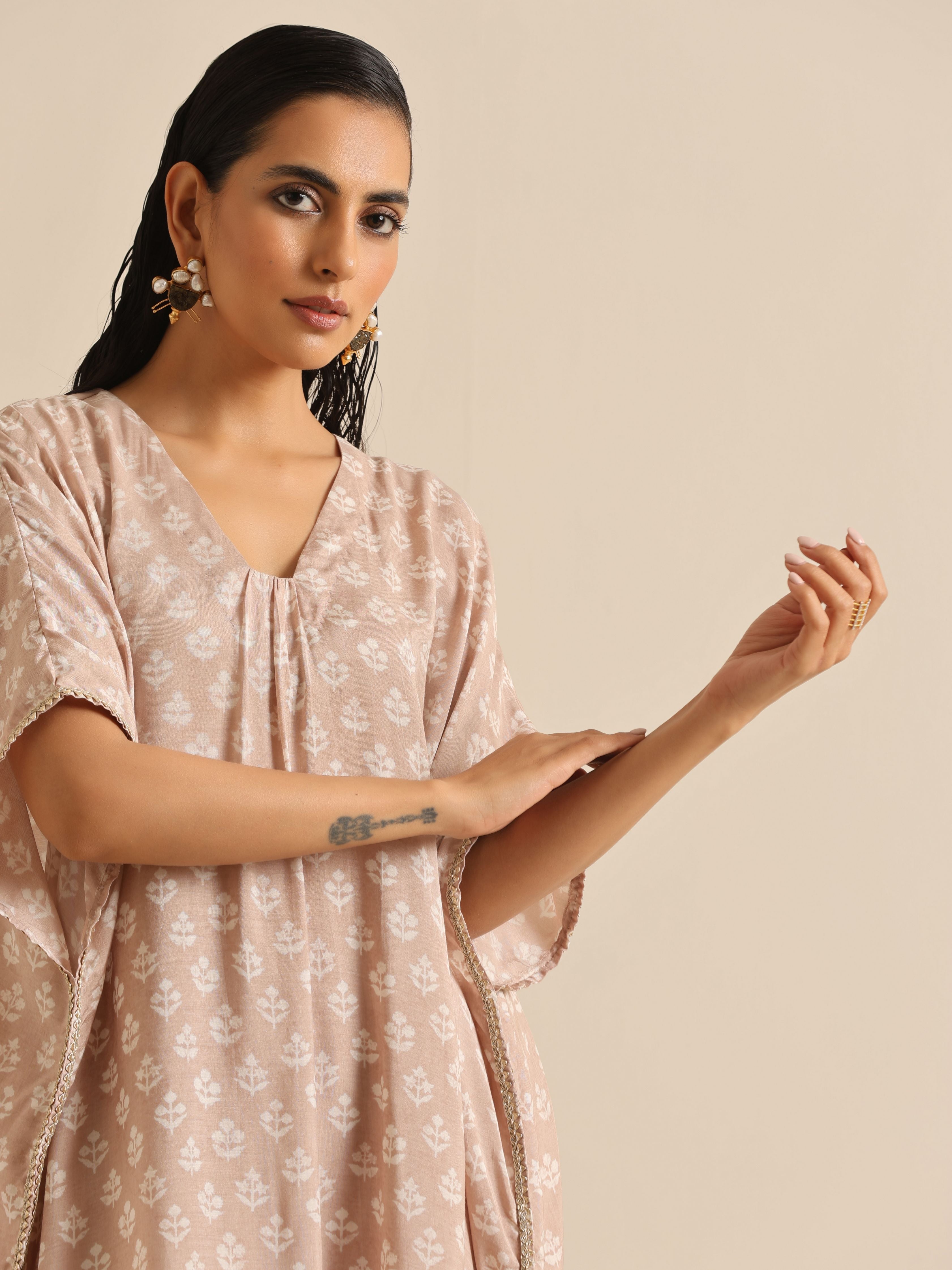 trueBrowns Beige White Floral Silk Print Kaftan Pant Set - Distacart