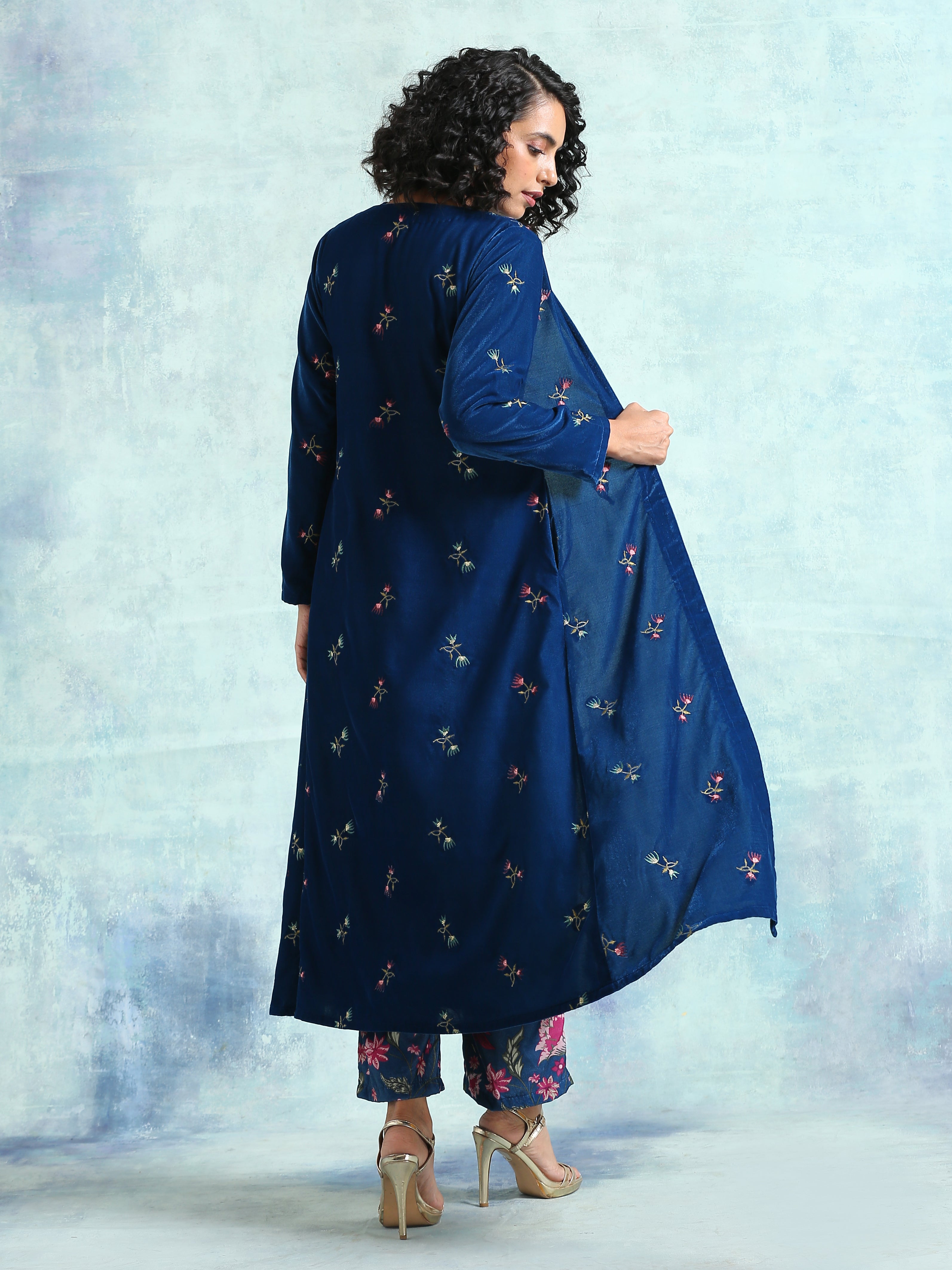 trueBrowns Blue Embroidered Velvet Overlay Jacket - Distacart