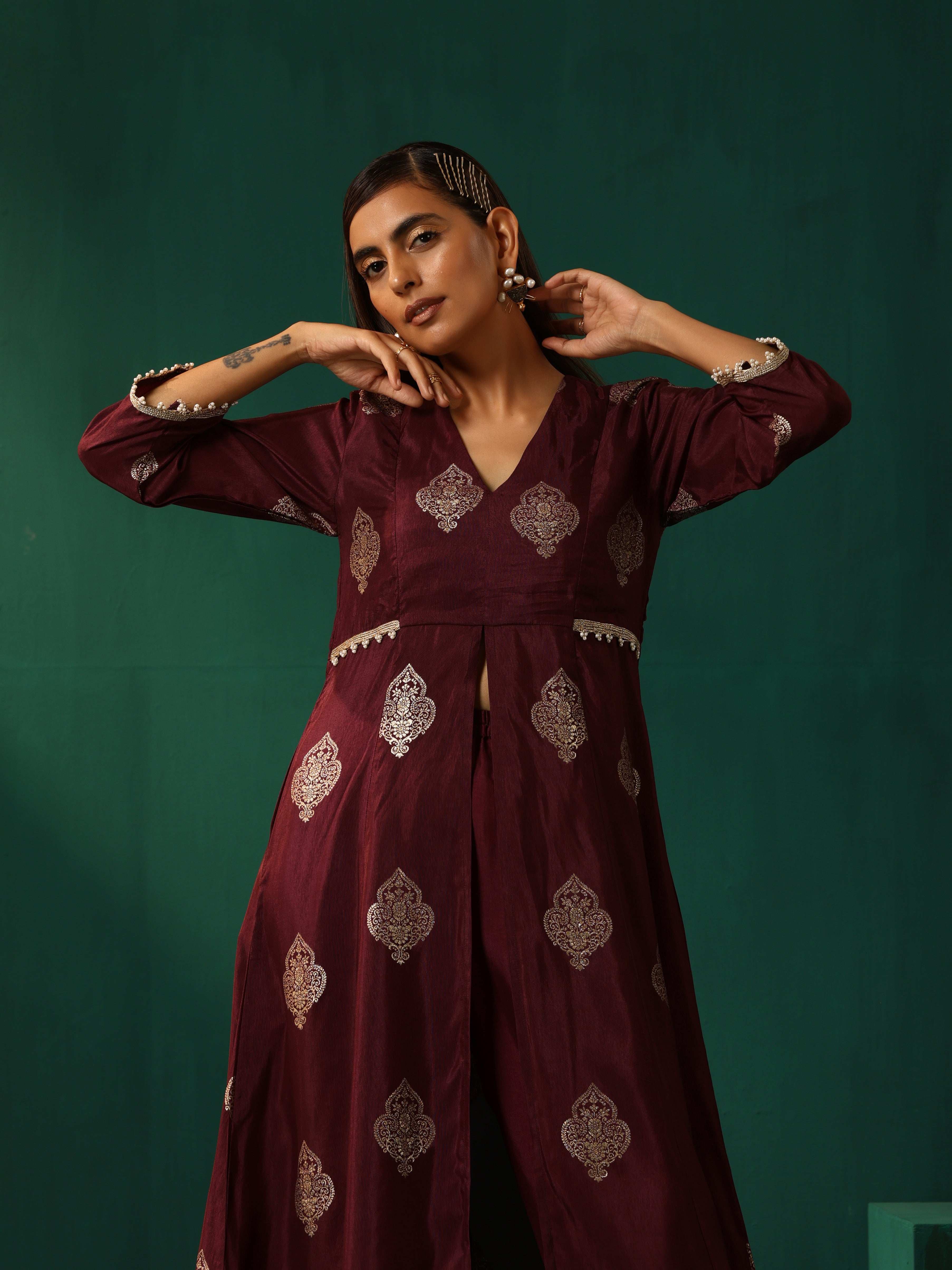 trueBrowns Wine Geometric Viscose Silk V-Neck Front Slit Kurta Pant Set - Distacart