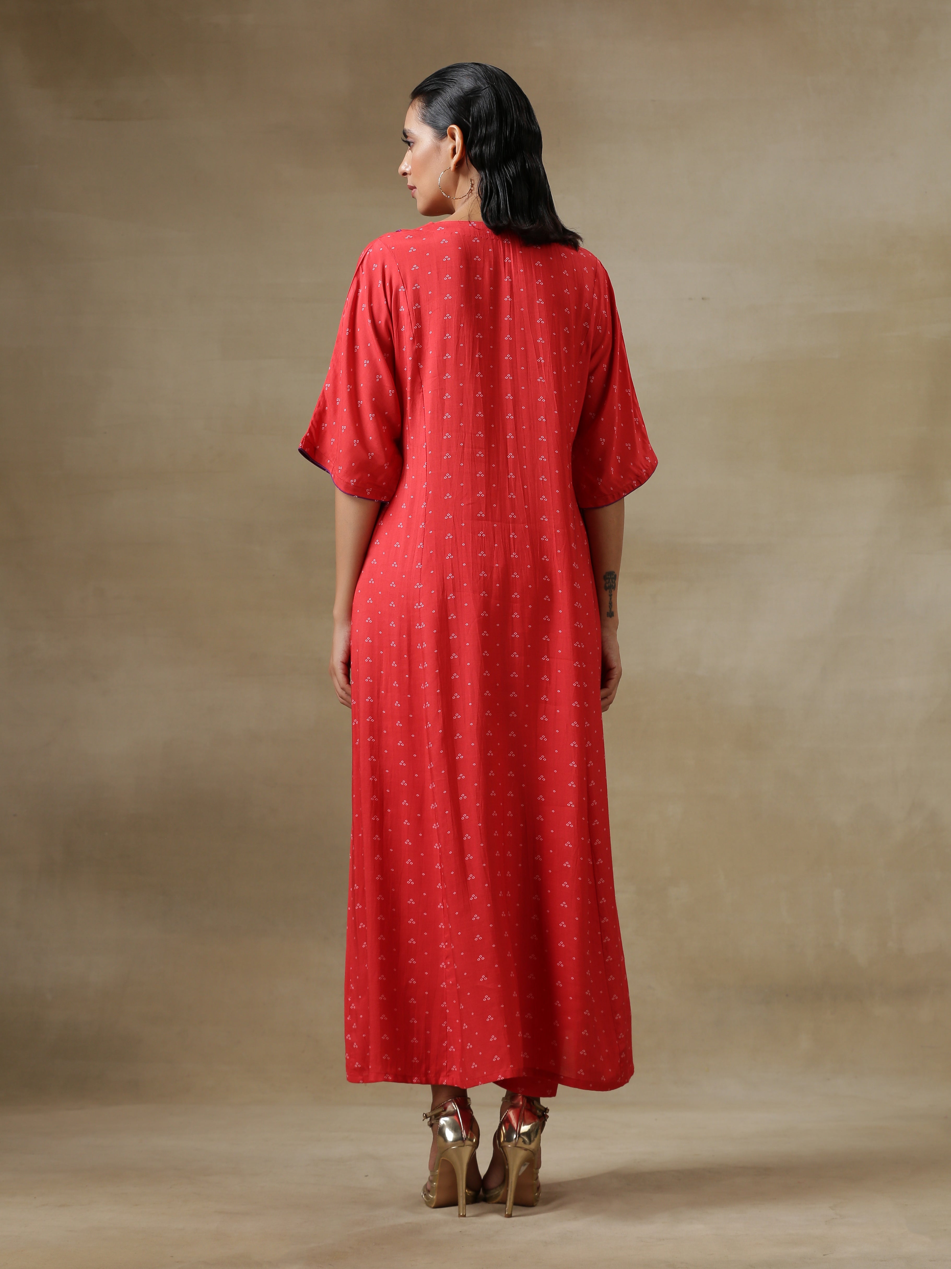 trueBrowns Red Bandhani Printed Silk Long Kurta Pant Set - Distacart