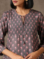 Thumbnail for trueBrowns Grey Pink Floral Printed Silk Co-Ord Set - Distacart
