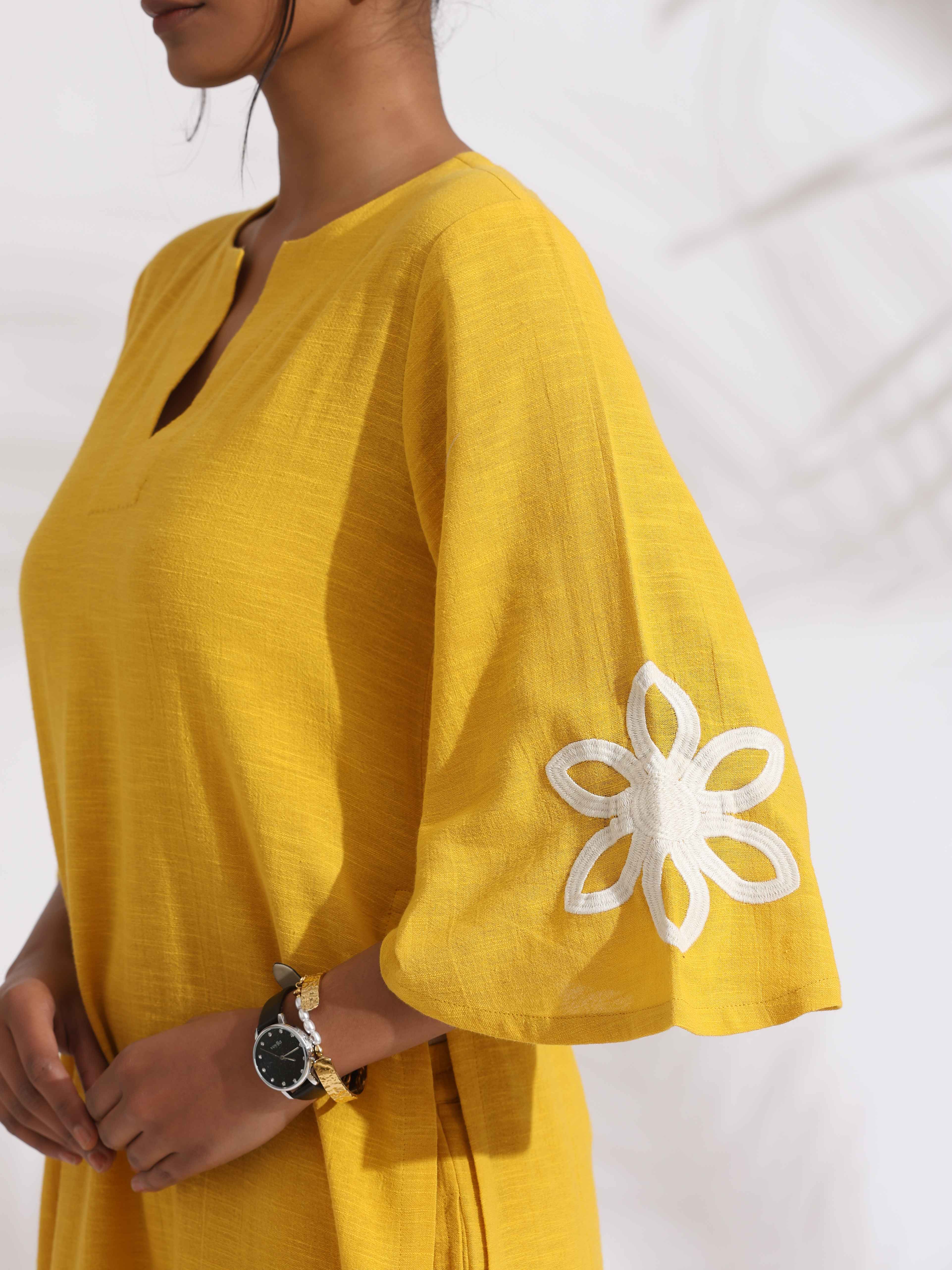 trueBrowns Yellow Cotton Slub Embroidered Straight Kurta Set - Distacart
