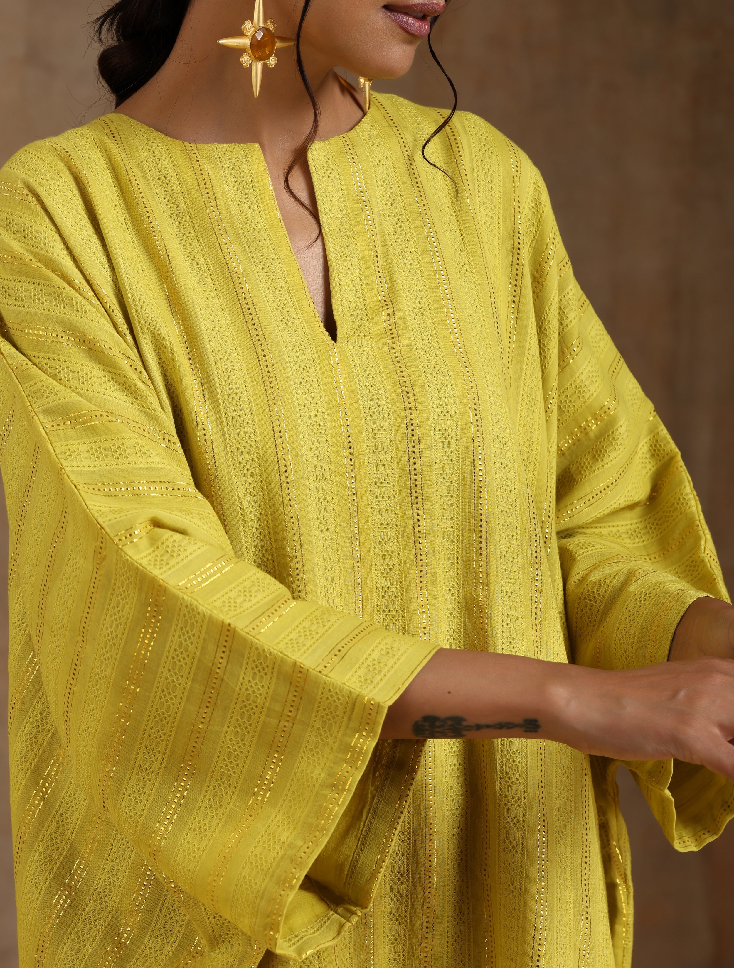 trueBrowns Lime Gold Cotton Oversized Round Co-Ord Set - Distacart