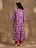Thumbnail for trueBrowns Purple Zig-Zag Printed Silk Kurta Pant Set - Distacart