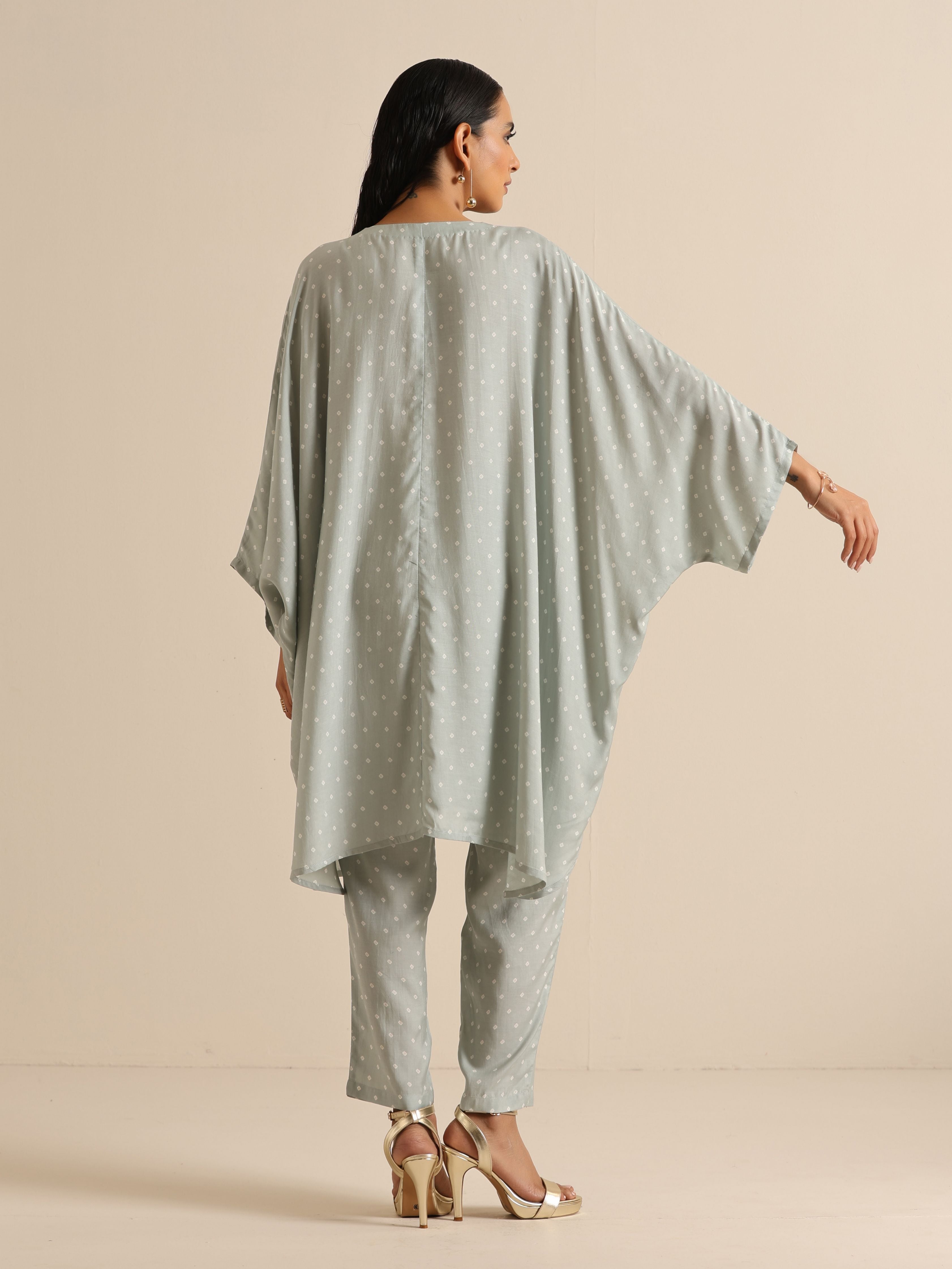 trueBrowns Grey Bandhani Printed Silk Kaftan Co-Ord Set - Distacart