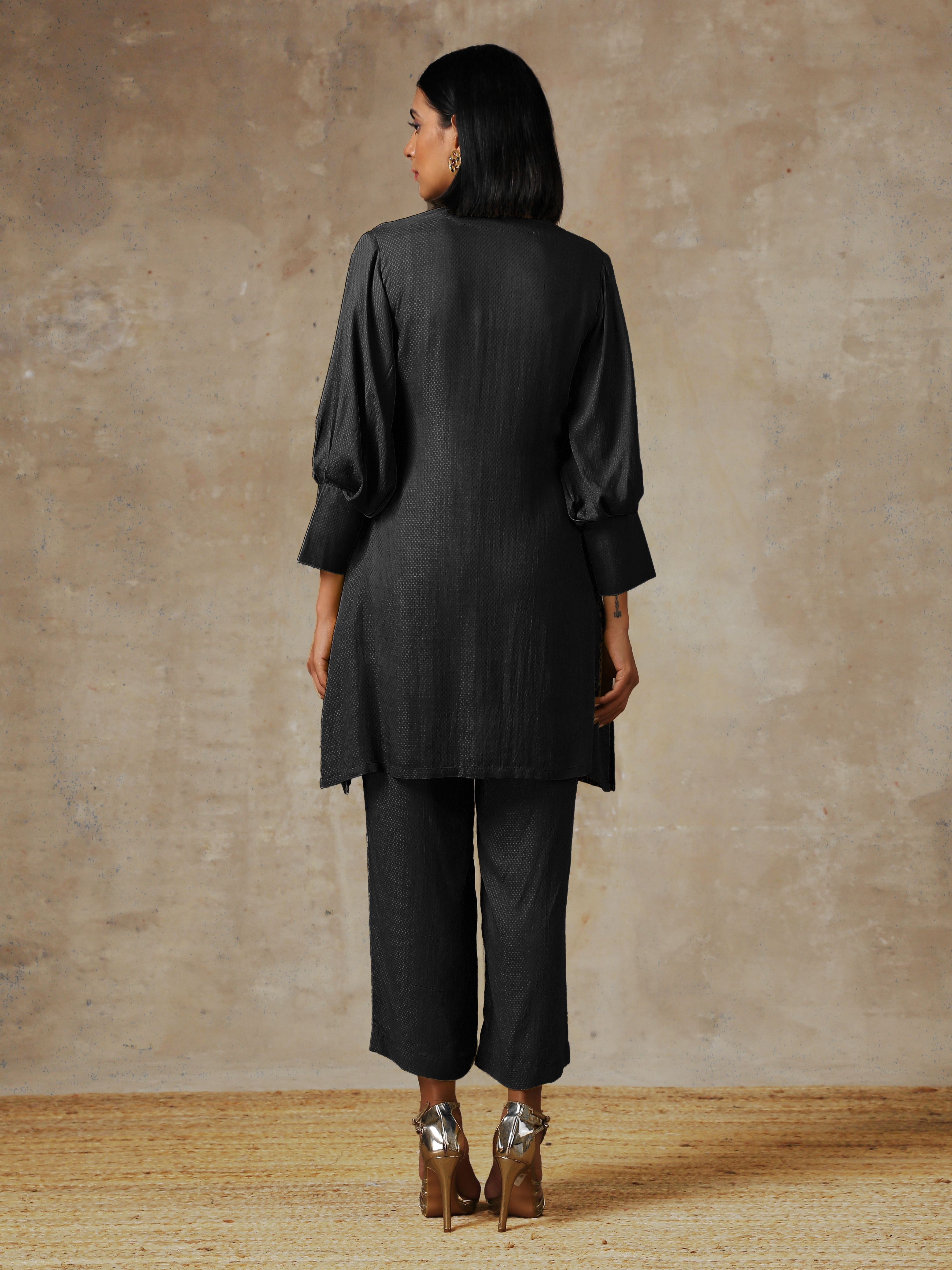 trueBrowns Black Solid Textured Co-Ord Set - Distacart