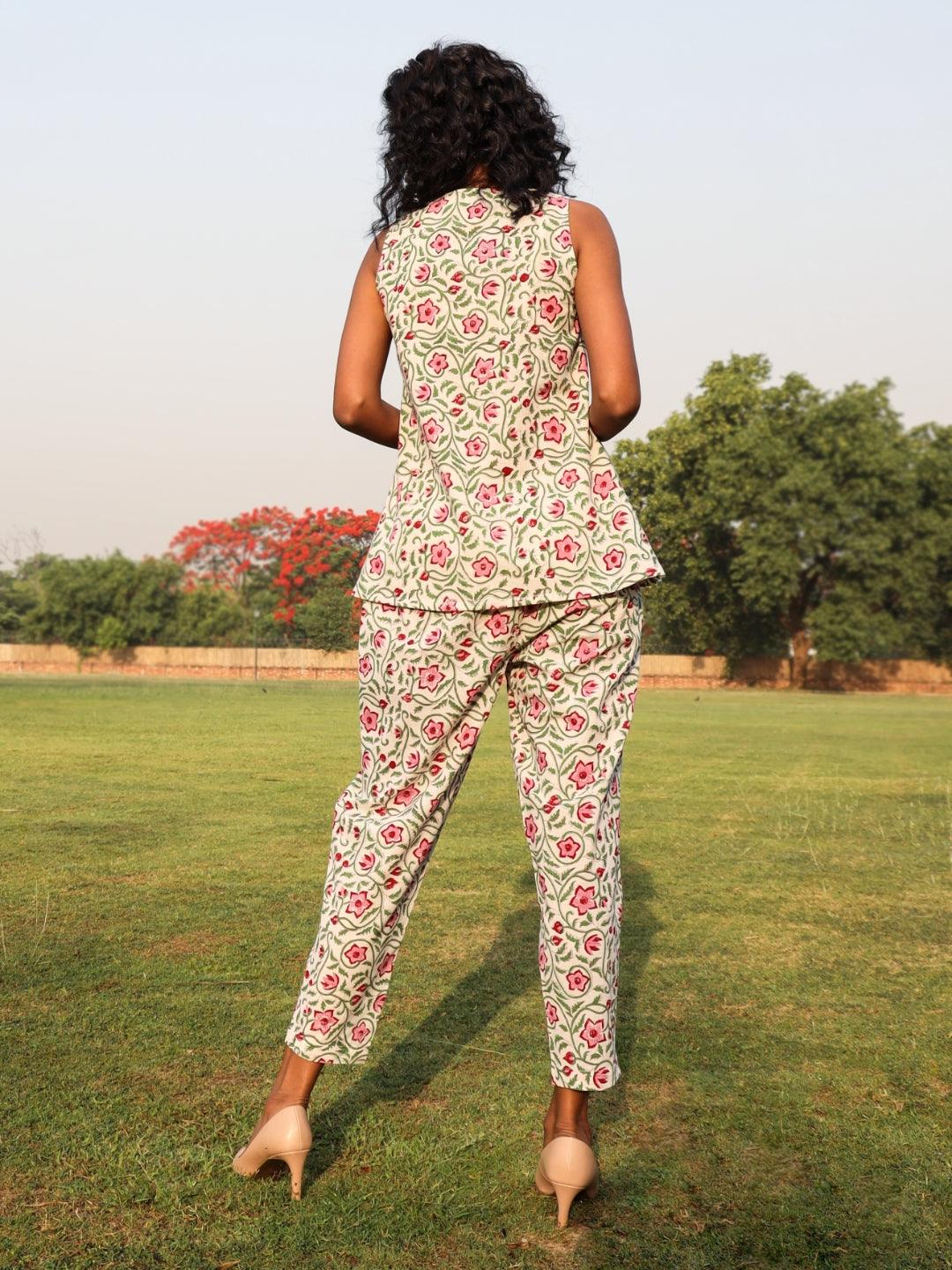 trueBrowns White Cotton Block Print Sleeveless Co-Ord set - Distacart