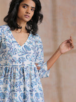Thumbnail for trueBrowns White With Overall Blue Print Cotton Slit Gathered Kurta Set - Distacart