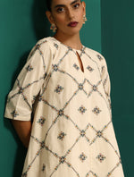 Thumbnail for trueBrowns Ivory Rhombus Cotton Handkerchief Kurta Pant Set - Distacart