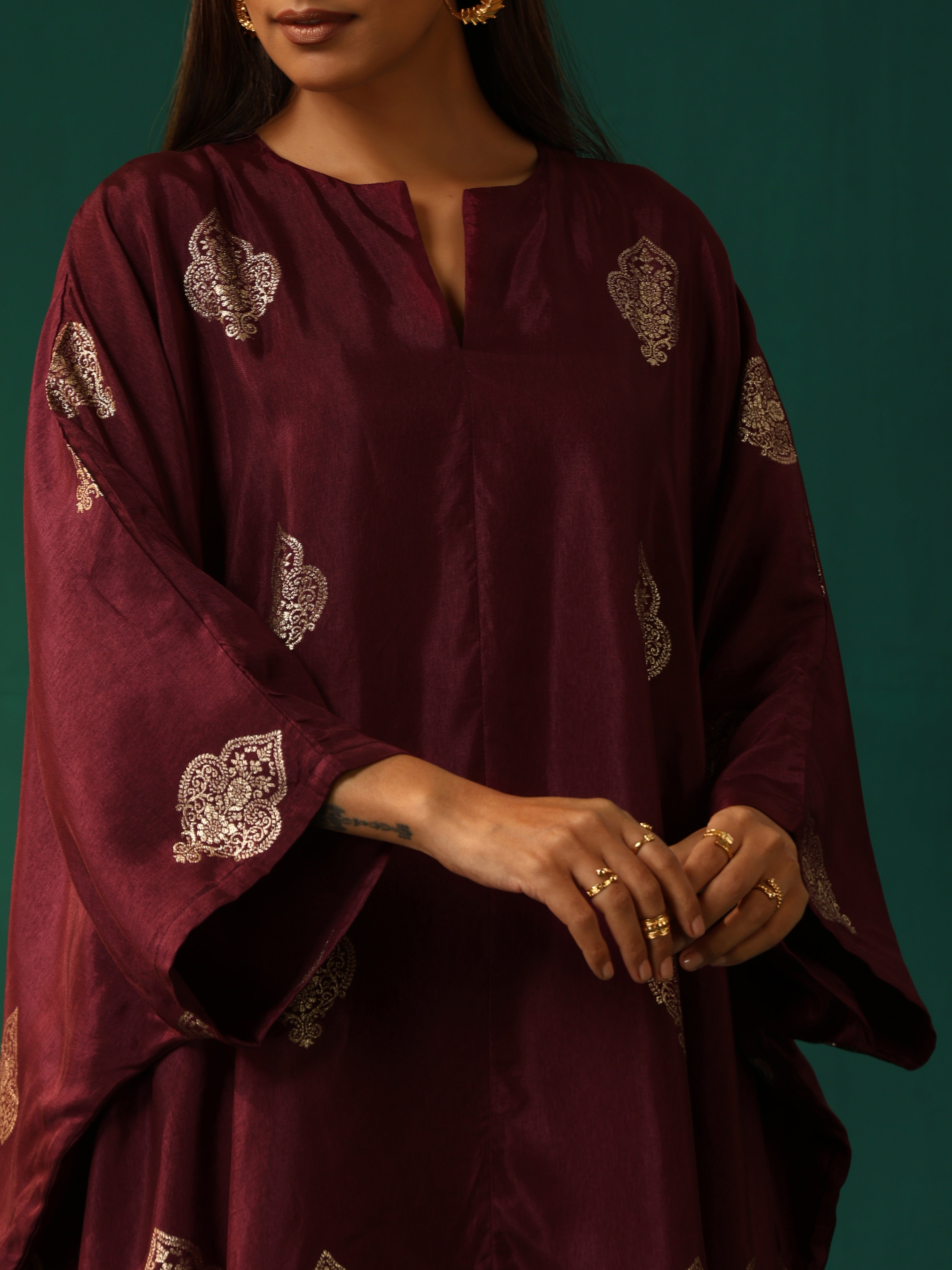 trueBrowns Wine Geometric Viscose Silk Kaftan Kurta Pant Set - Distacart