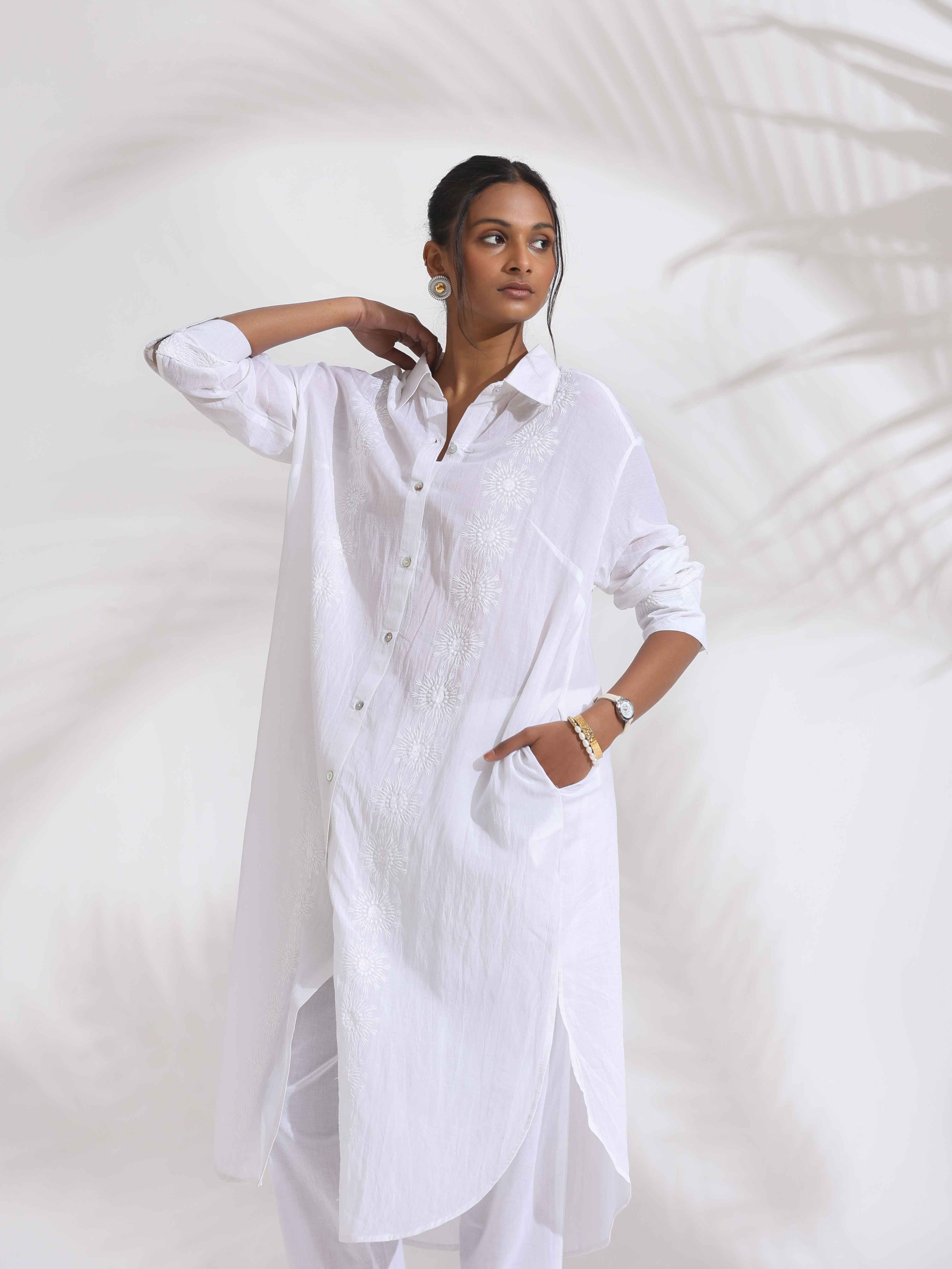 trueBrowns White Cotton Schiffli Shirt Kurta Set - Distacart