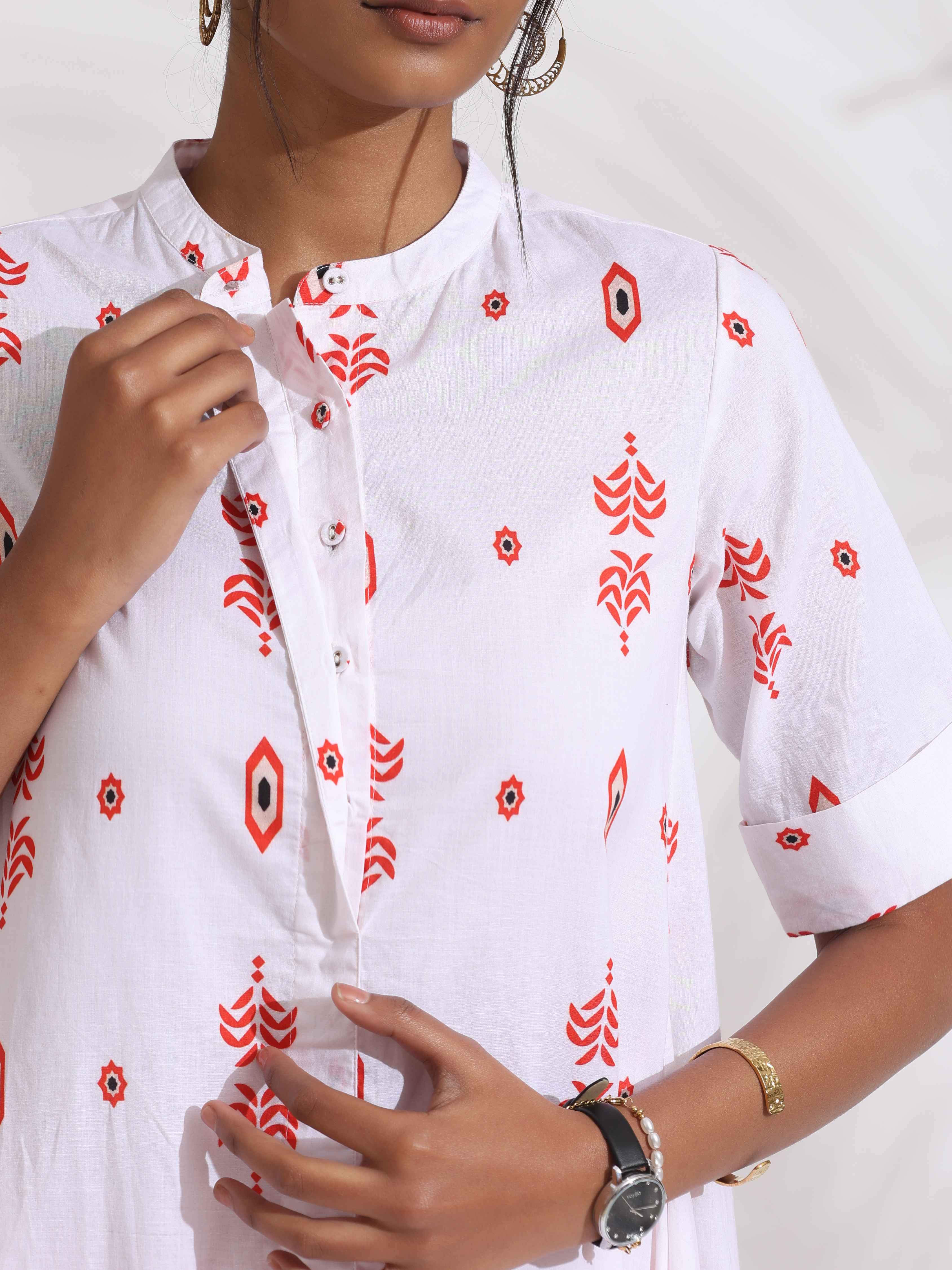 trueBrowns White Cotton Print Flared Kurta Set - Distacart