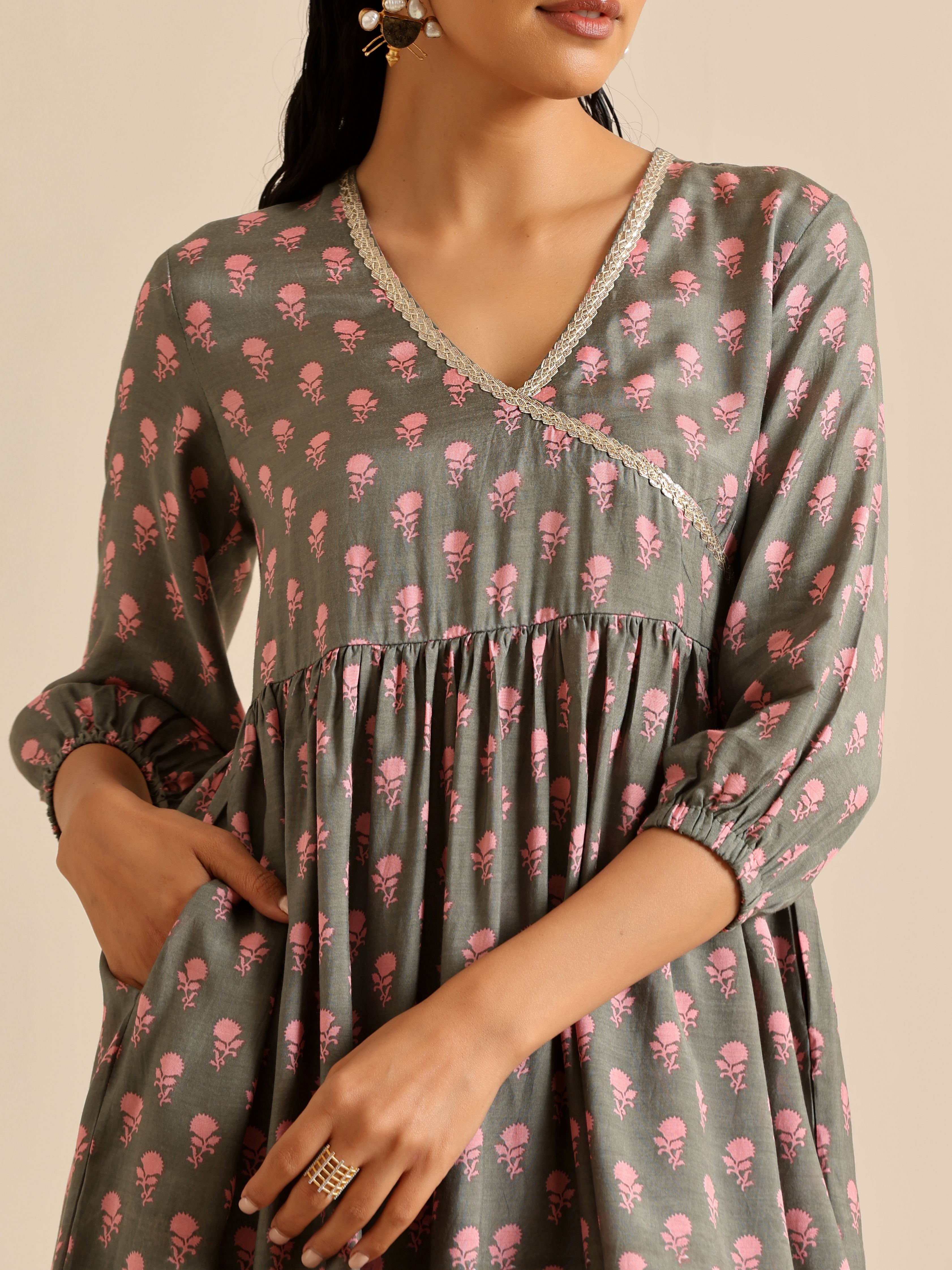 trueBrowns Grey Floral Silk Printed Co-Ord Set - Distacart