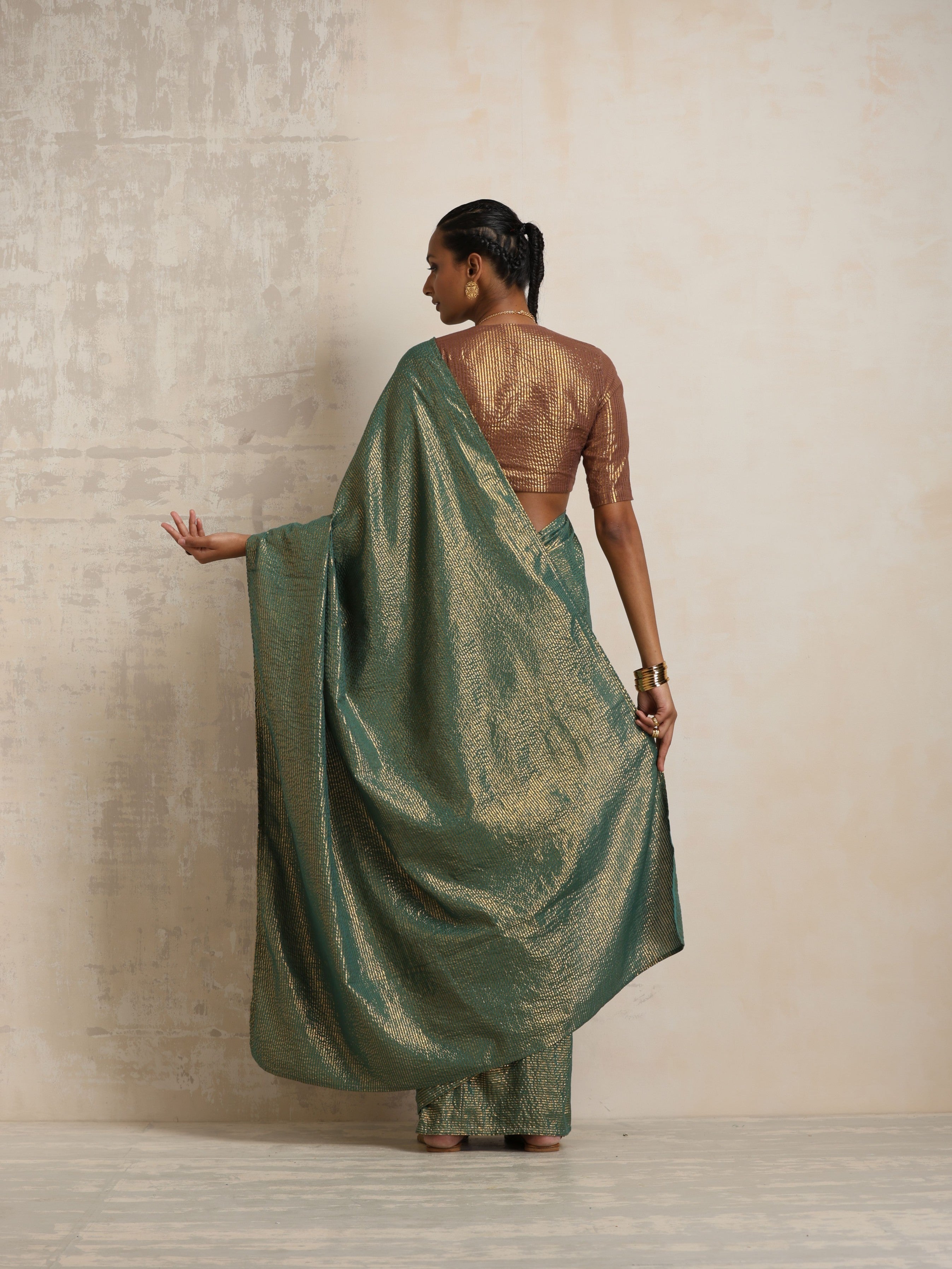 trueBrowns Dark Green Gold Lurex Ready To Wear Saree - Distacart