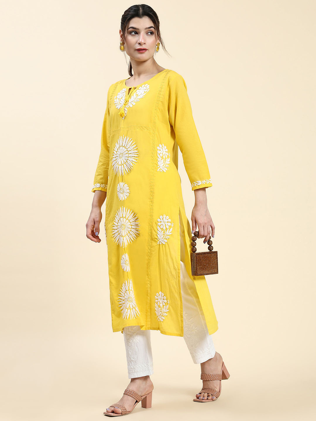 HOUSE OF KARI Embroidered Chikankari Pure Cotton Chikankari Kurta - Distacart