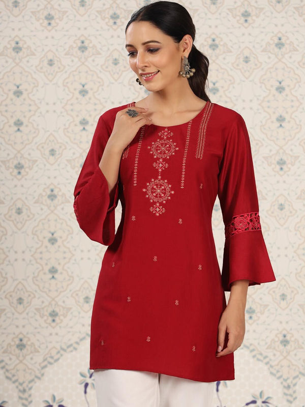 Ode by House of Pataudi Red Ethnic Motifs Embroidered Bell Sleeves Kurta - Distacart