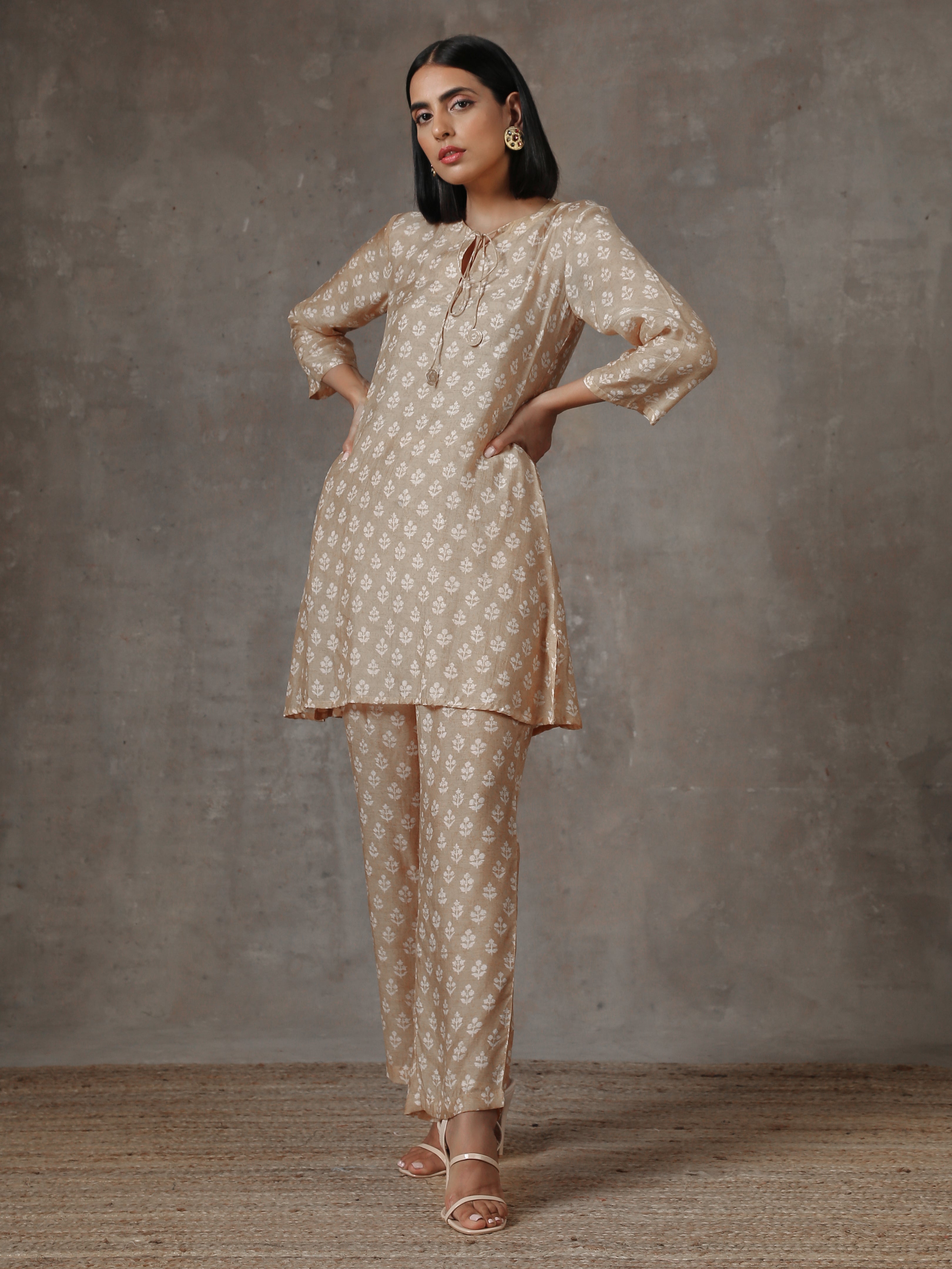 trueBrowns Beige White Printed Silk Co-Ord Set - Distacart