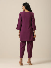 Thumbnail for trueBrowns Plum Purple Slub Texture Pleated Co-Ord Set - Distacart