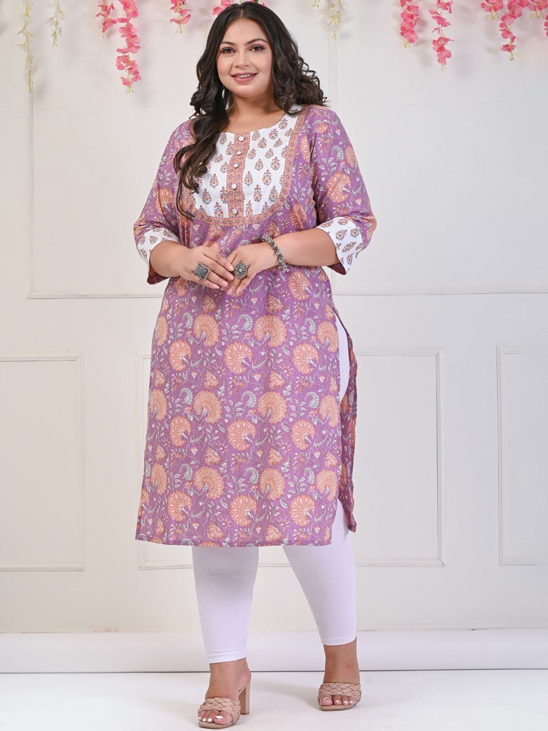 Swasti Plus Size Floral Printed Pure Cotton Kurta