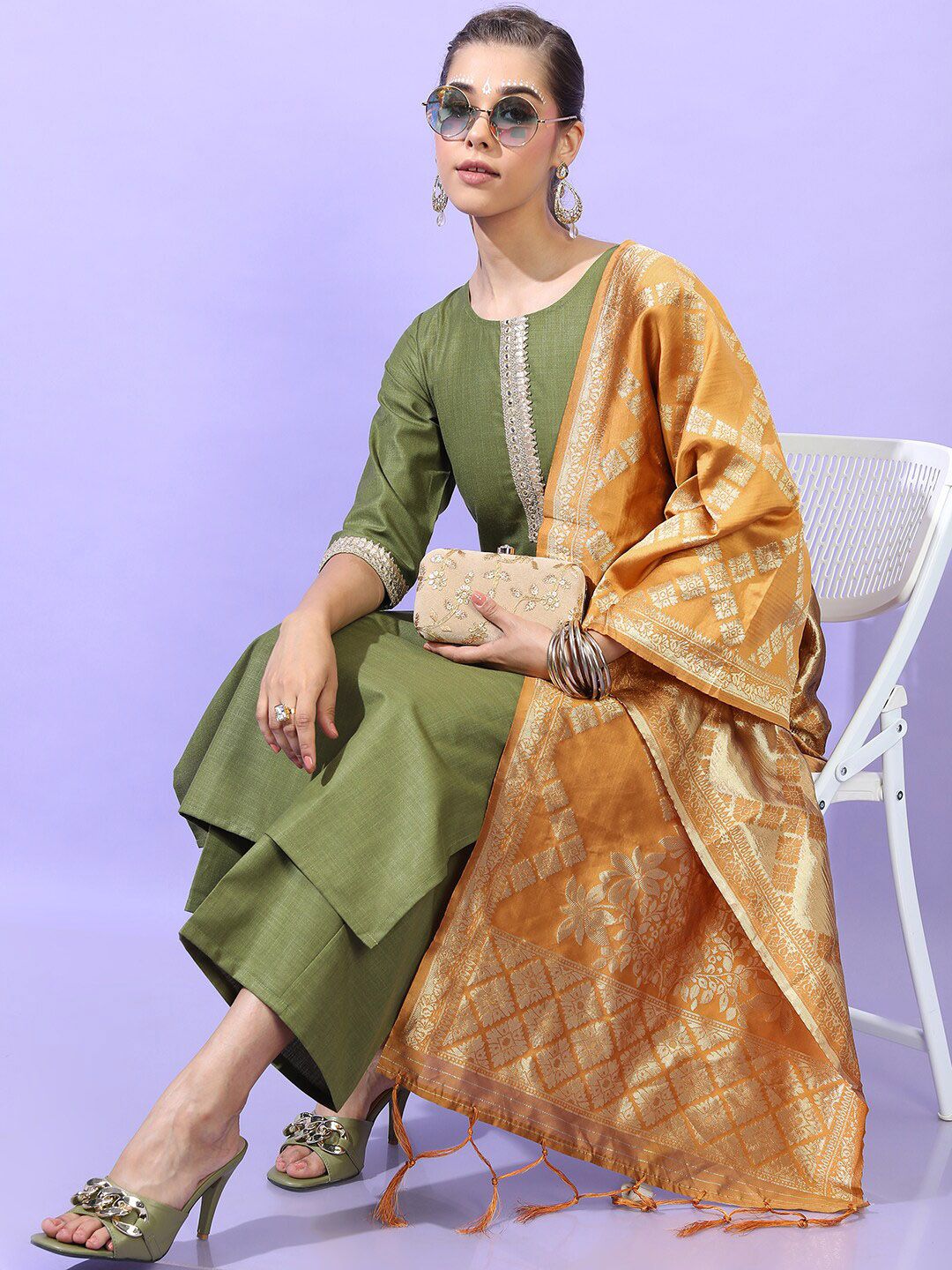 Vishudh Women Green Panelled Kurta with Trousers & With Dupatta - Distacart