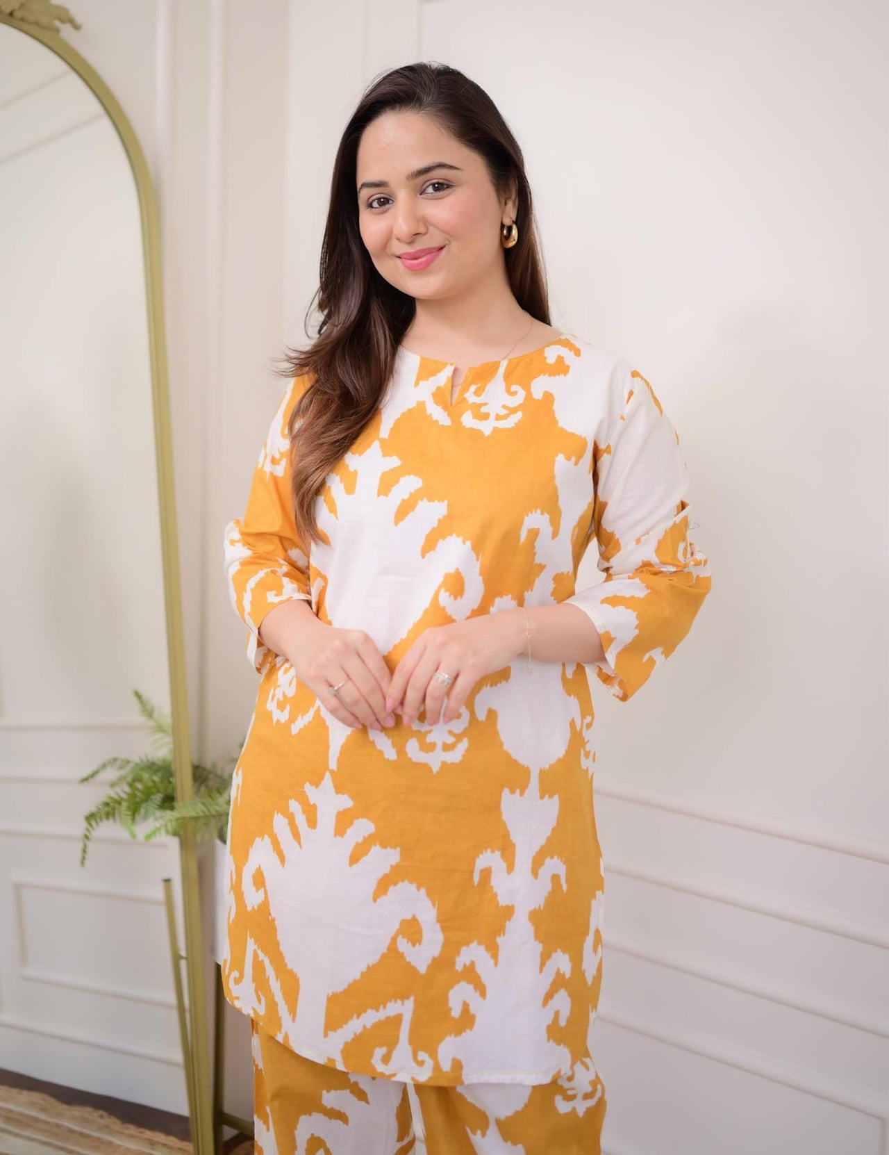 Indian Fashion Women Yellow Printed Kurta And Pant Co Ord Set