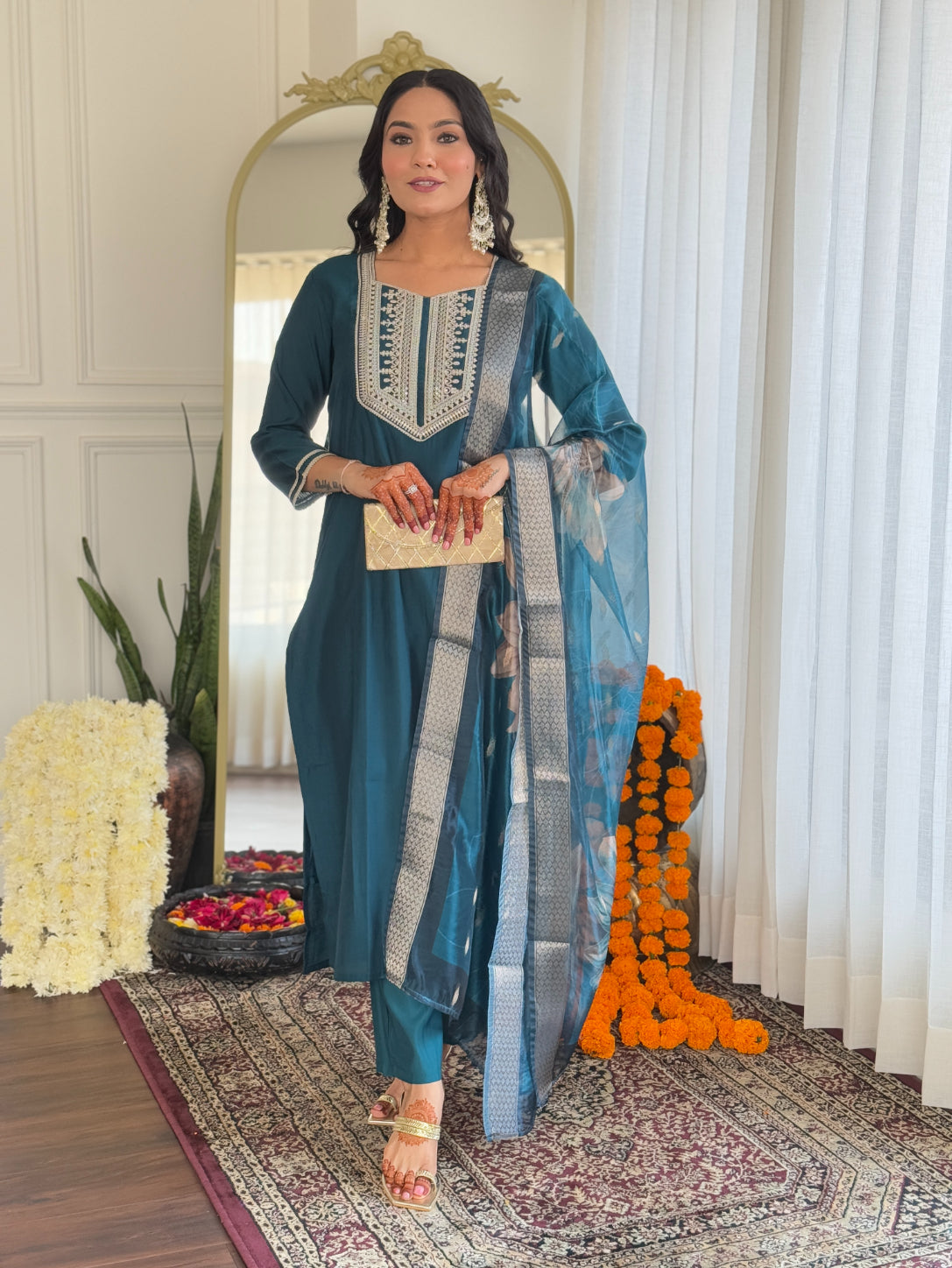 Lyush Women's Sweetheart Neck Embroidered Work Bsy Viscose Fabric Kurta & Pant With Dupatta Set - Teal