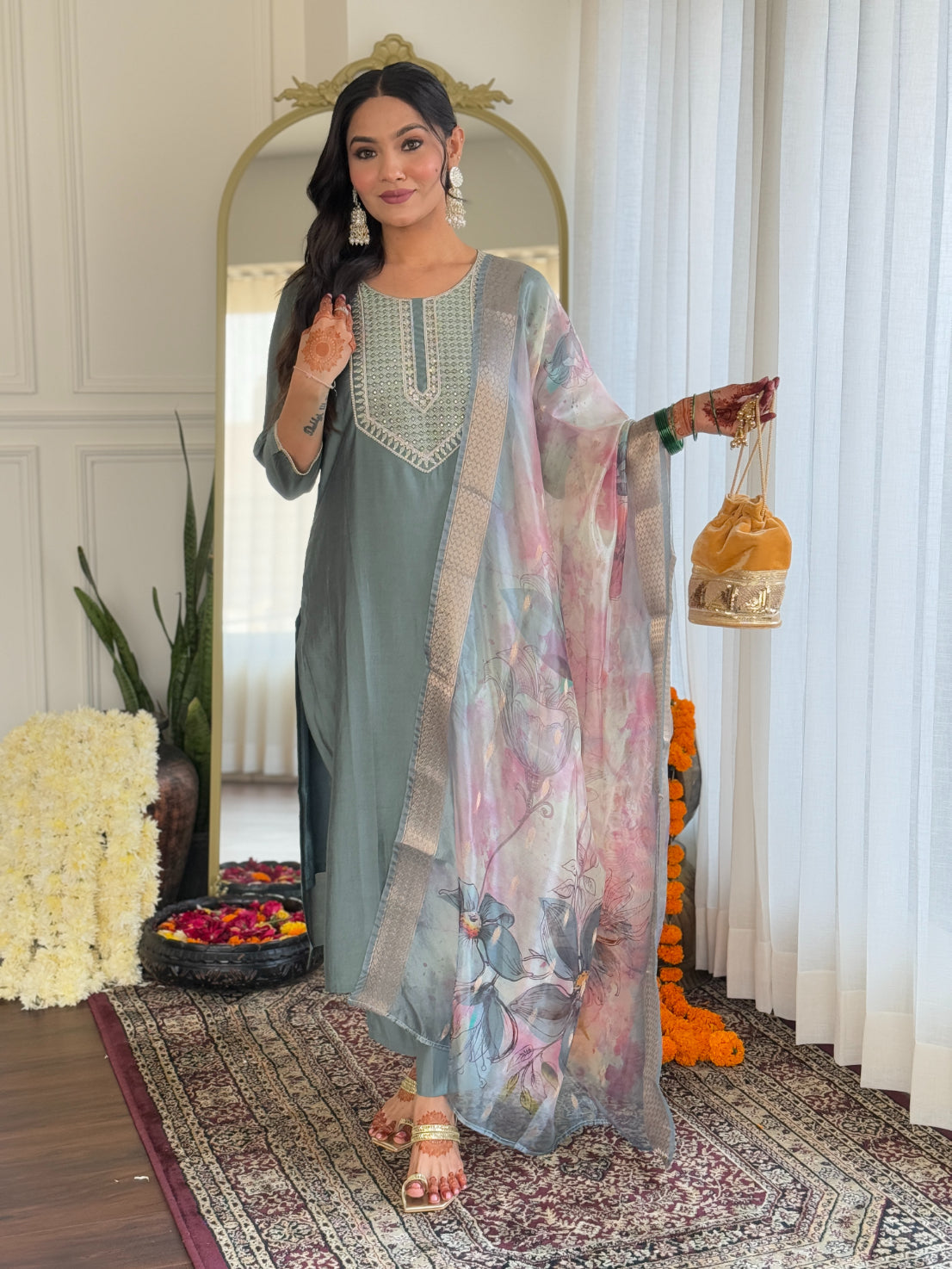 Lyush Women's Round Neck Embroidered Work Bsy Viscose Fabric Kurta & Pant With Dupatta Set - Pista