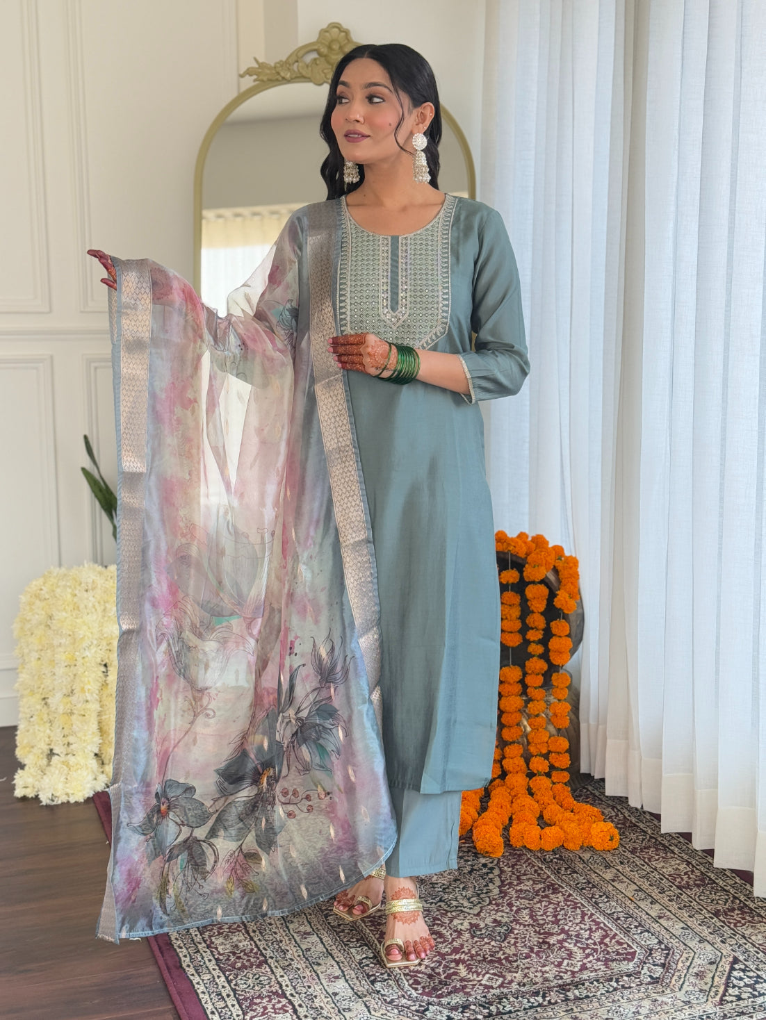Lyush Women's Round Neck Embroidered Work Bsy Viscose Fabric Kurta & Pant With Dupatta Set - Pista