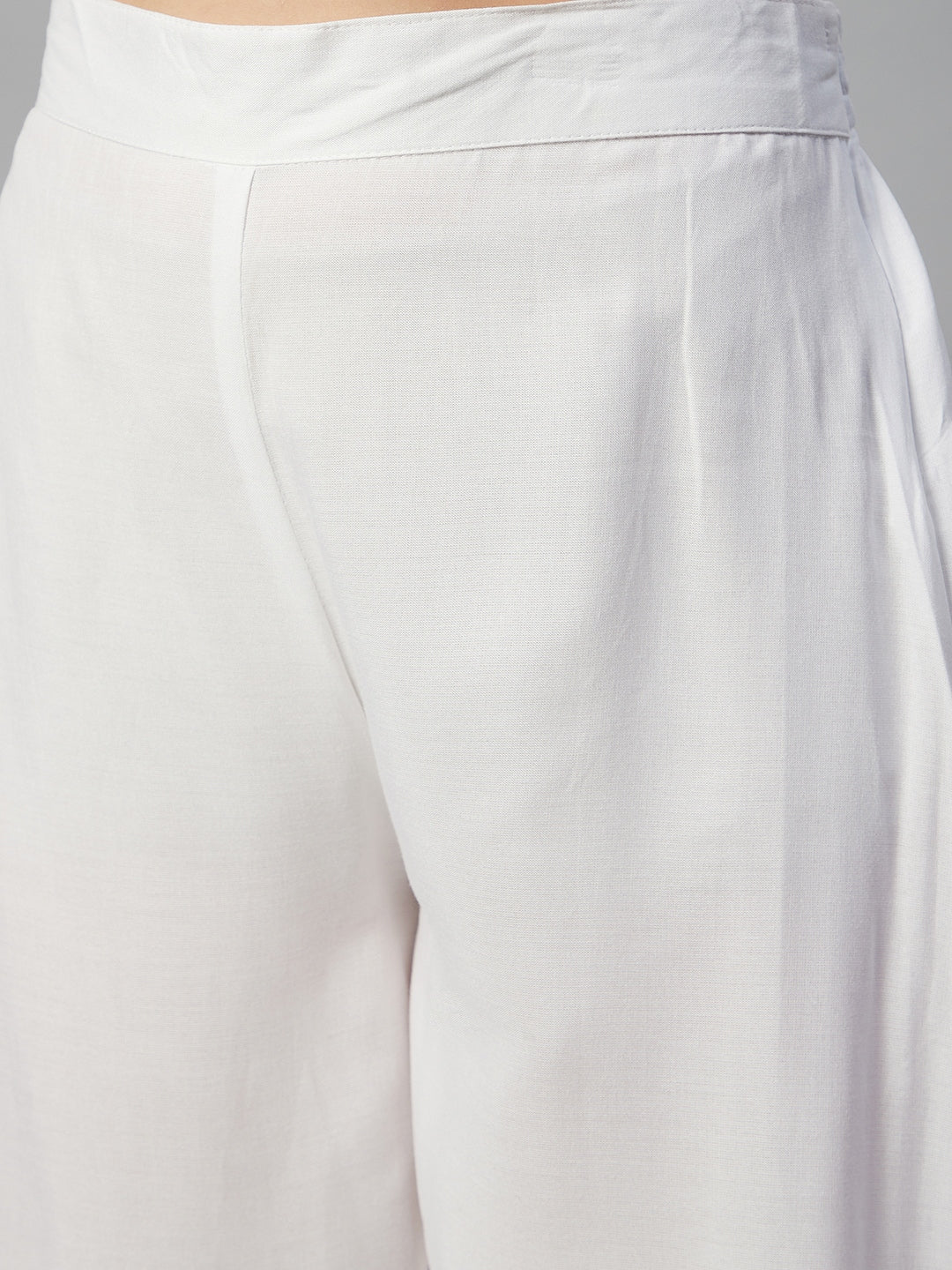 InWeave White Strappy Kurta Set - Pink Hand Print Dupatta - Distacart