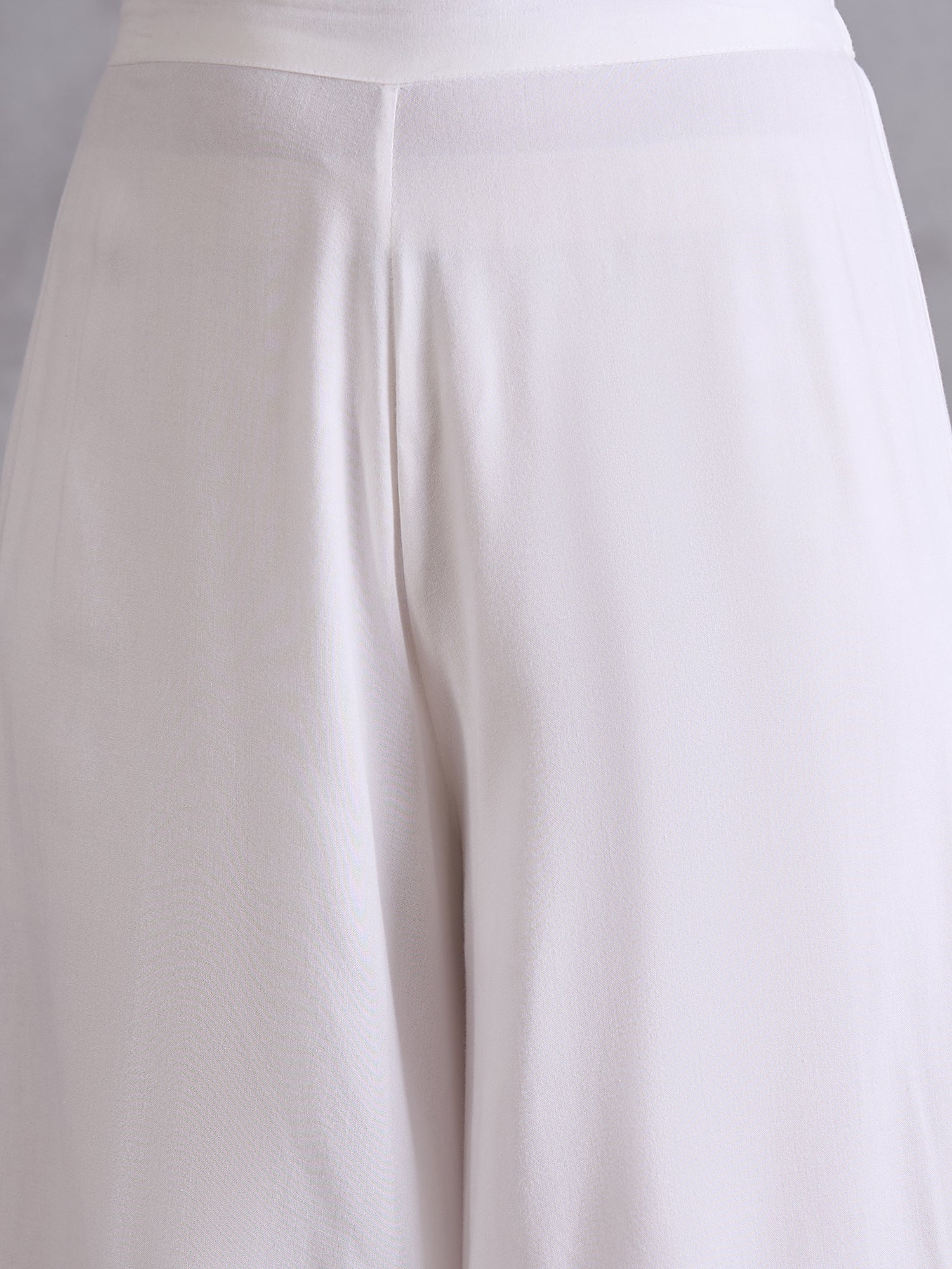 InWeave Cyan Blue Kantha Cream Palazzo Set - Distacart