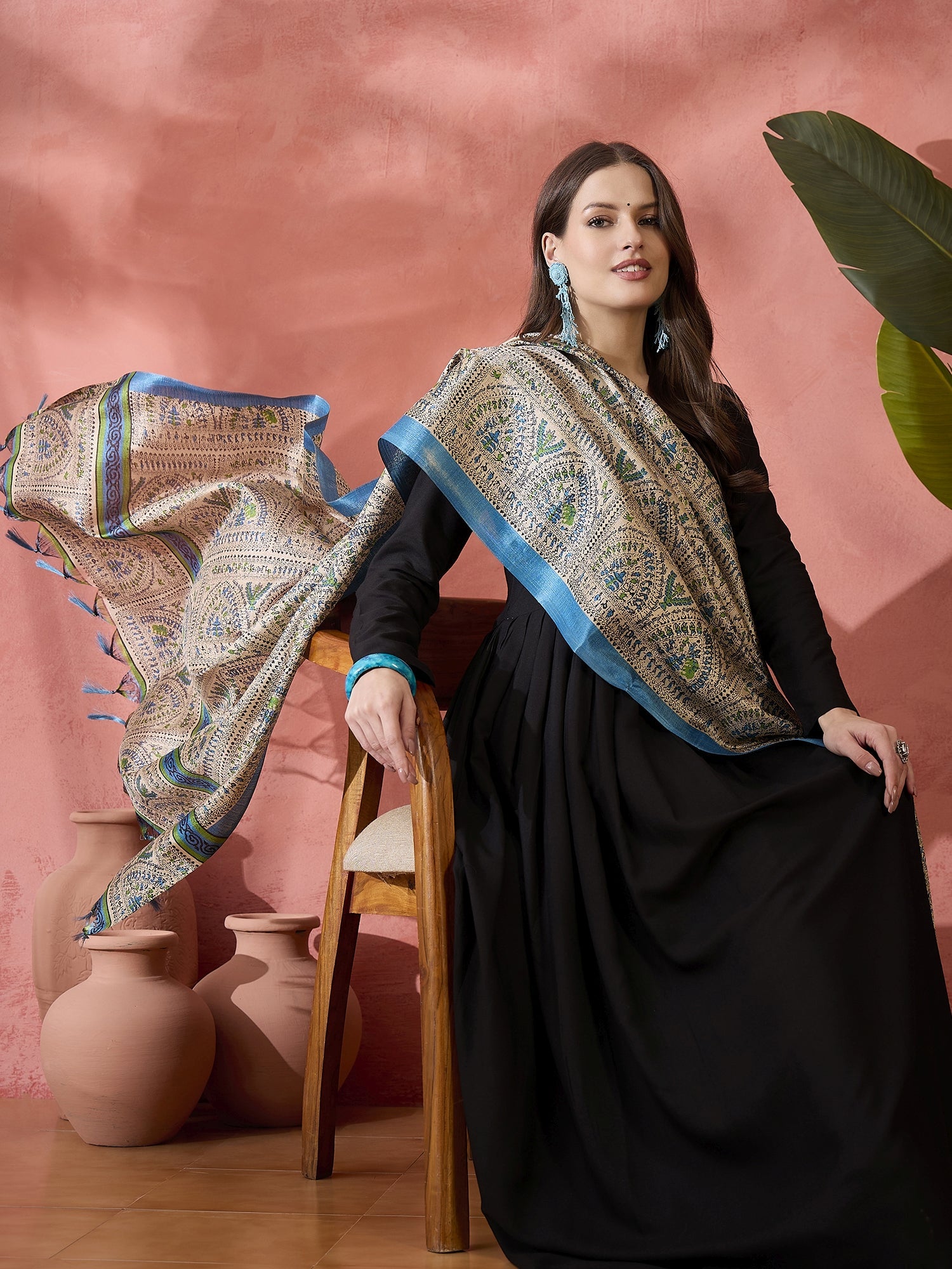 InWeave Black Sweetheart Kurta With Dupatta - Distacart
