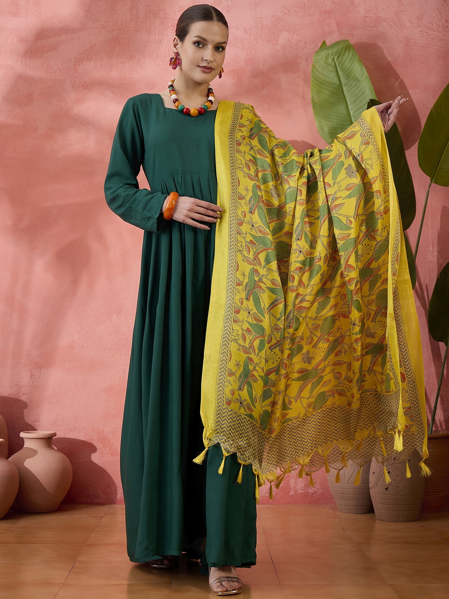 InWeave Green Sweetheart Kurta With Dupatta - Distacart