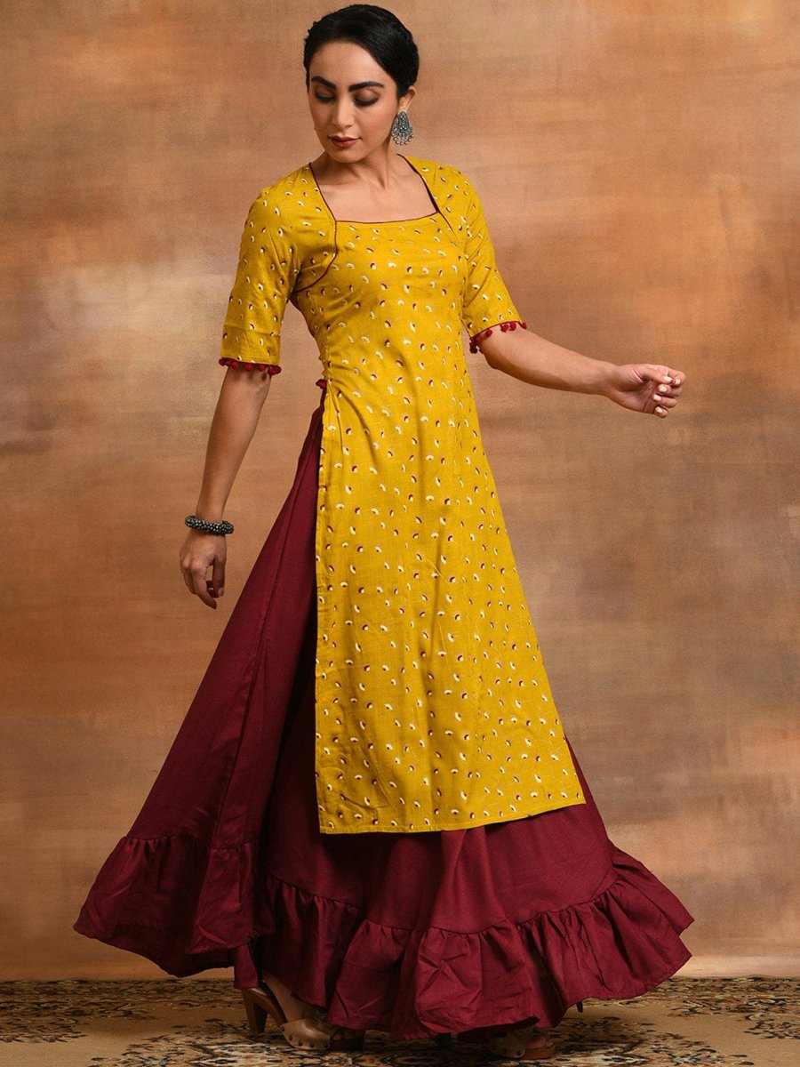Aks Ethnic Motifs Printed Square Neck Kurta with Skirt - Distacart