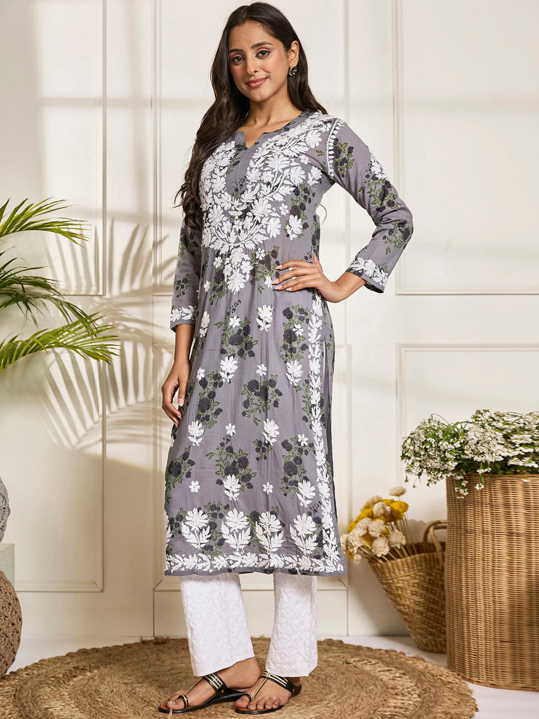 HOUSE OF KARI Floral Embroidered Chikankari Cotton Straight Kurta - Distacart