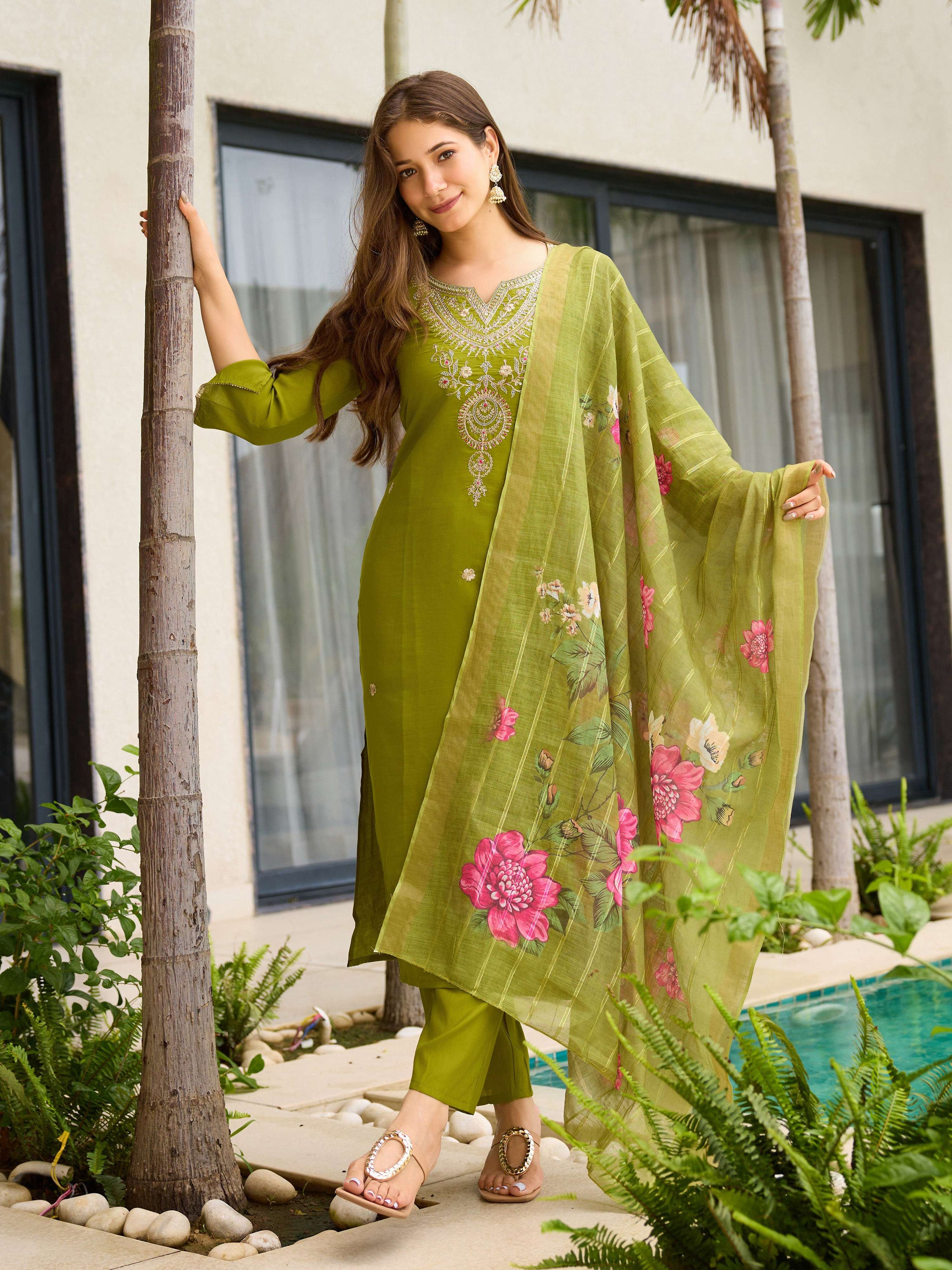 The52 Women's Viscose Embroidery work Straight Kurta with Pant and Dupatta Set