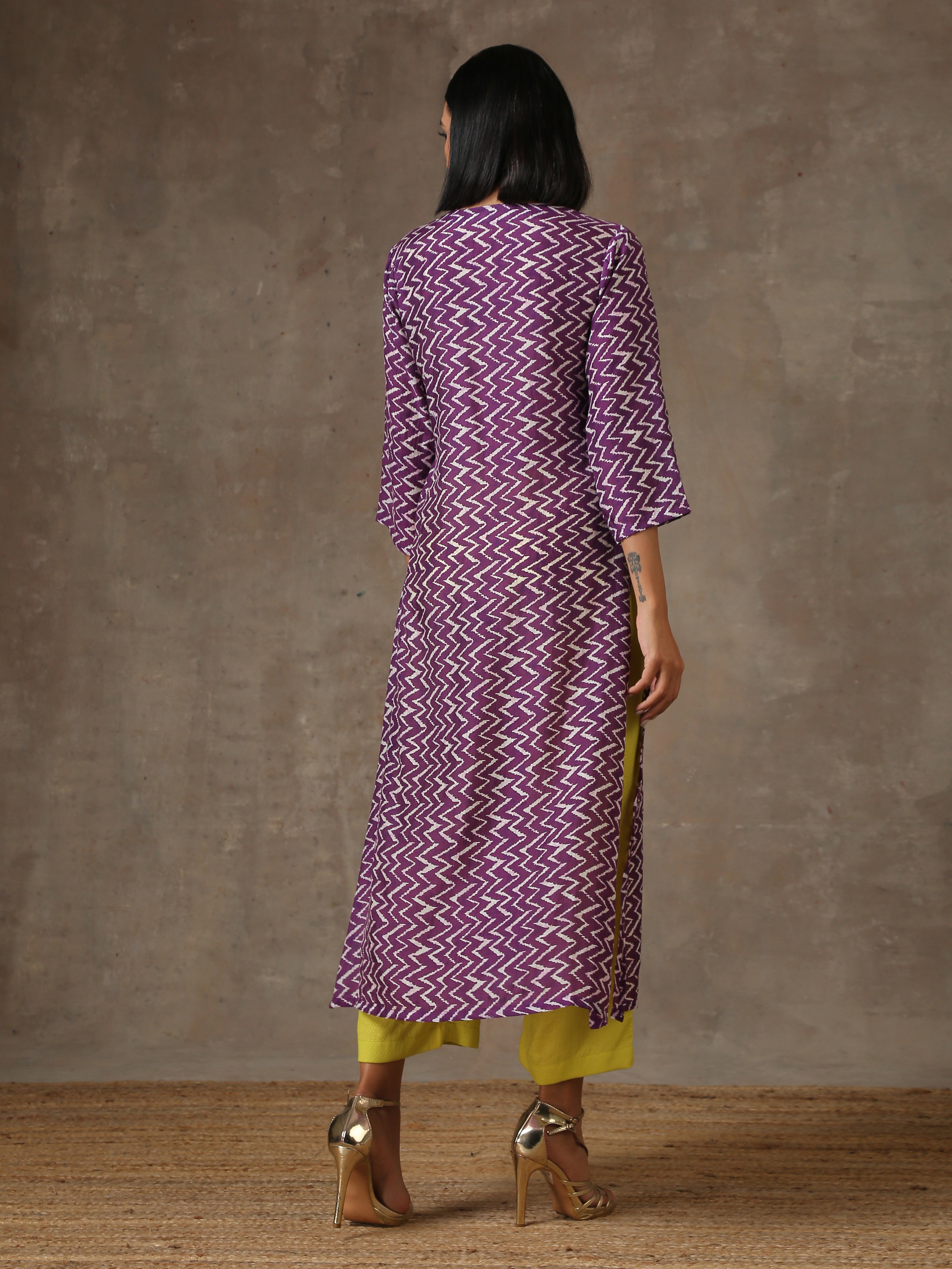 trueBrowns Purple White Lehariya Printed Silk kurta Pant Set - Distacart