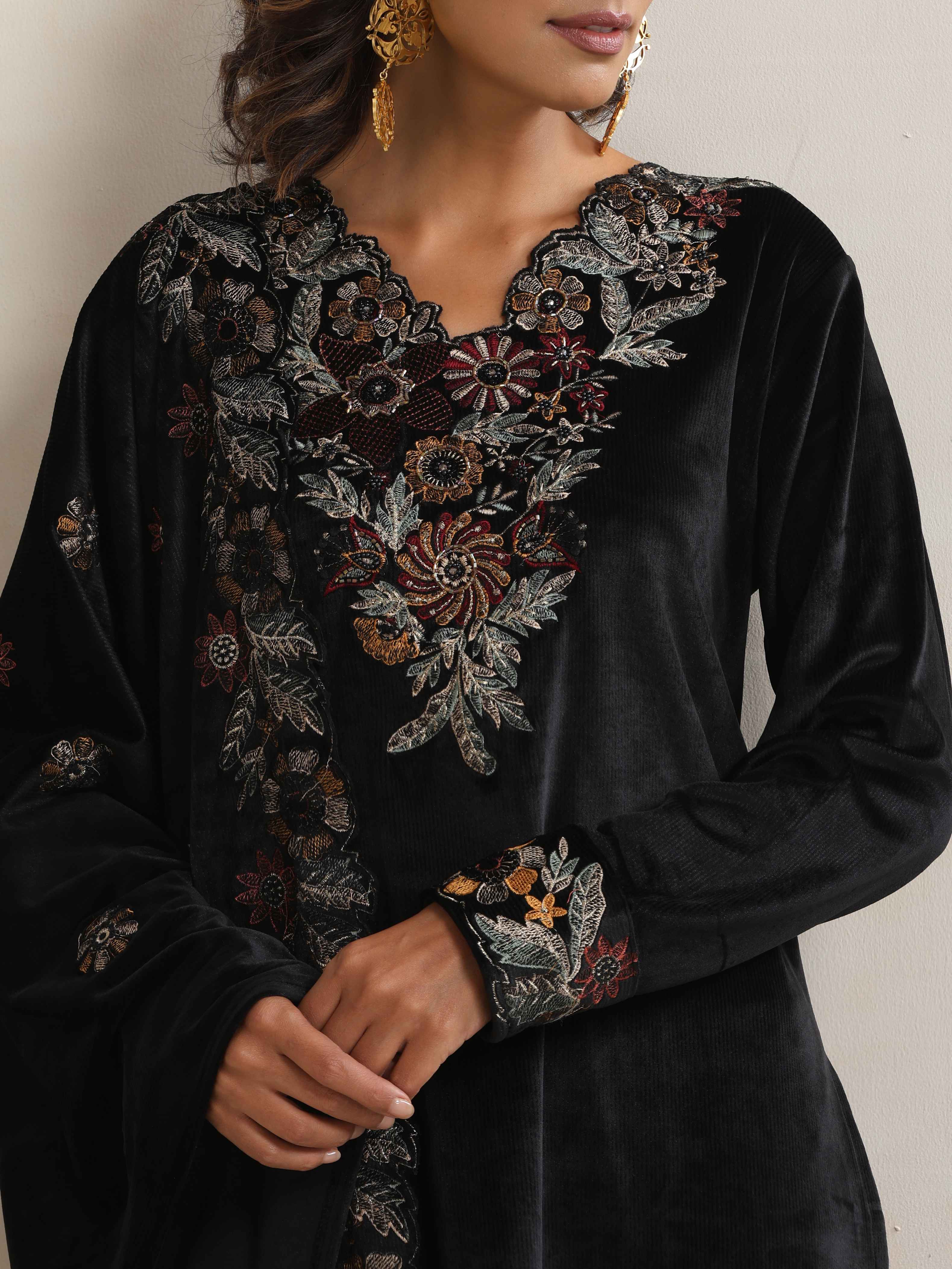 trueBrowns Black Velvet Floral Embroidered Kurta Pant Dupatta Set - Distacart